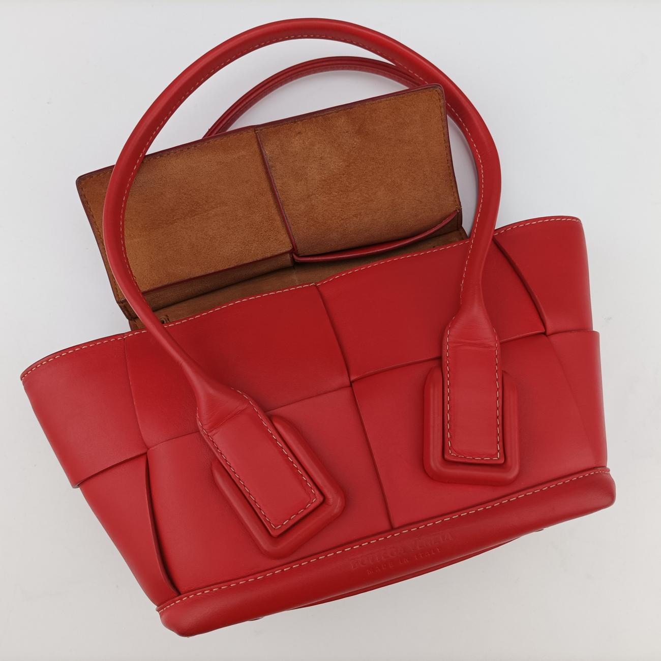 The Arco Red Leather B08694621Pザ アルコ レッド レザー B08694621P