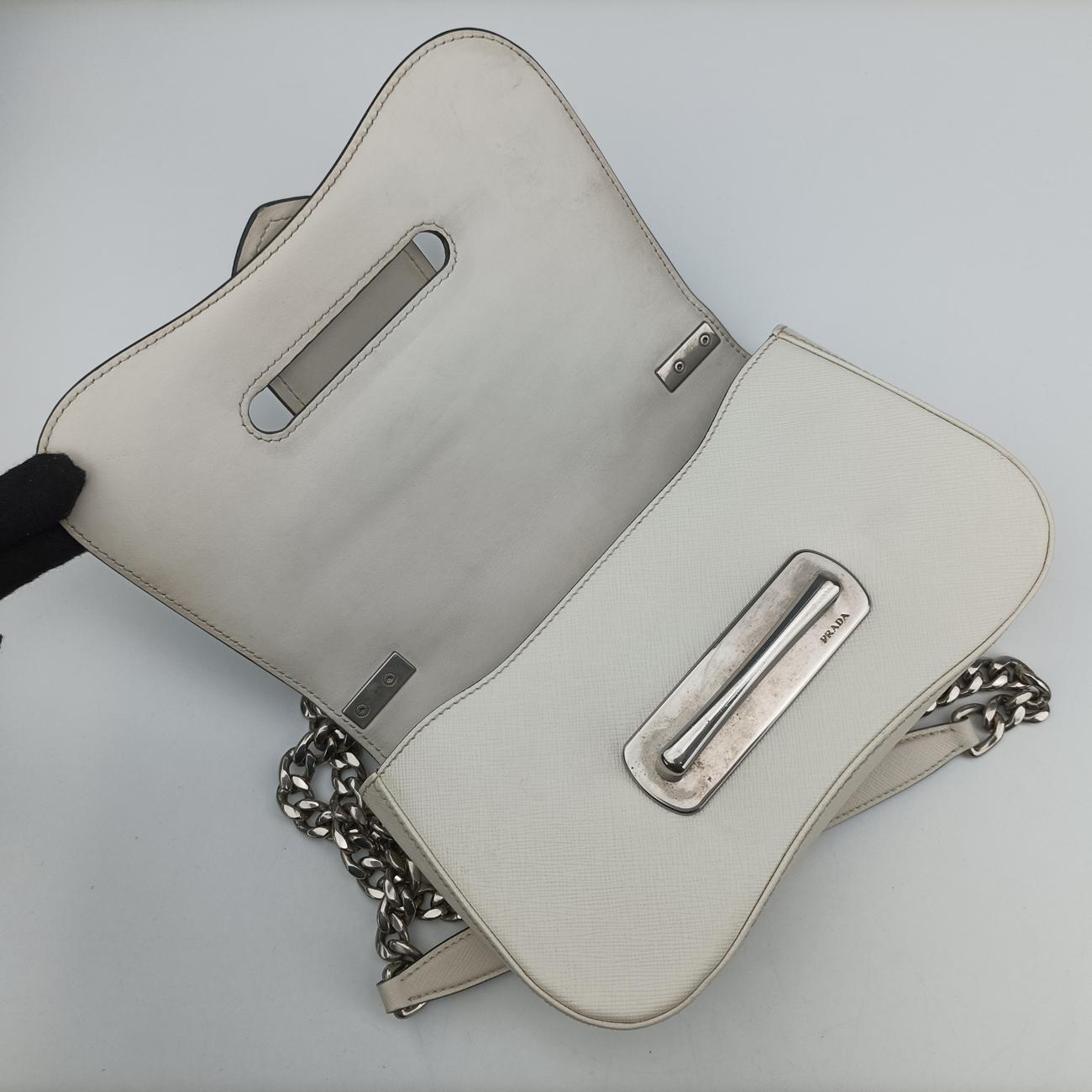 Sidonie White SAFFIANO Leather 1BD219 25 Mシドニー ホワイト サフィアーノレザー 1BD219 25 M