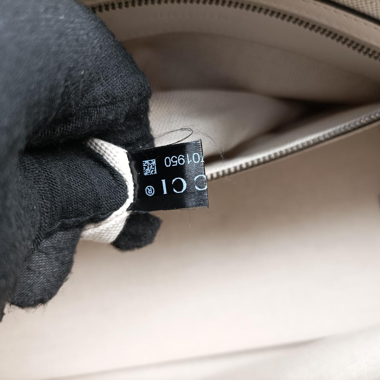 Ophidia White×Black×Red Leather 715666 E038701950オフィディア ホワイト×ブラック×レッド レザー 715666 E038701950