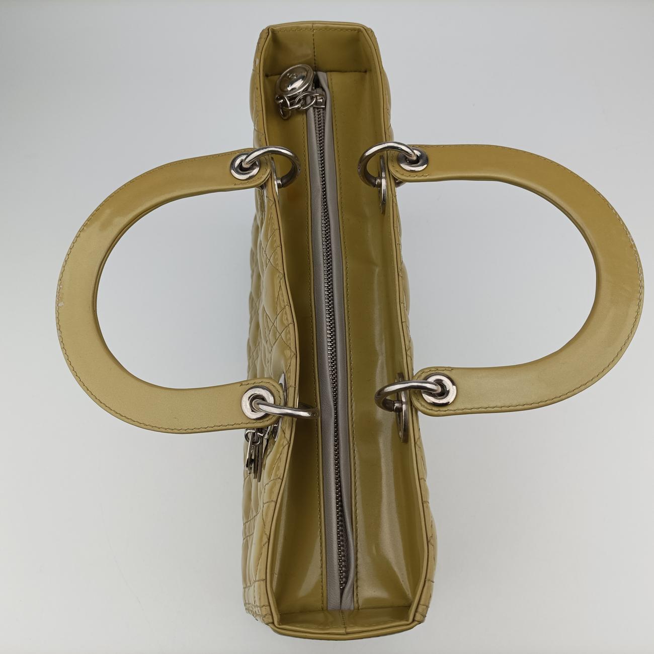 Lady Dior Yellow Patent 09-MA-1120 Aレディディオール イエロー パテント 09-MA-1120 A