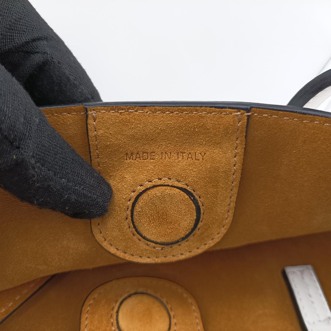 Cannage Detail Shopper Tote White Leather 01-RU-0136カナージュディテール ショッパートート ホワイト レザー 01-RU-0136