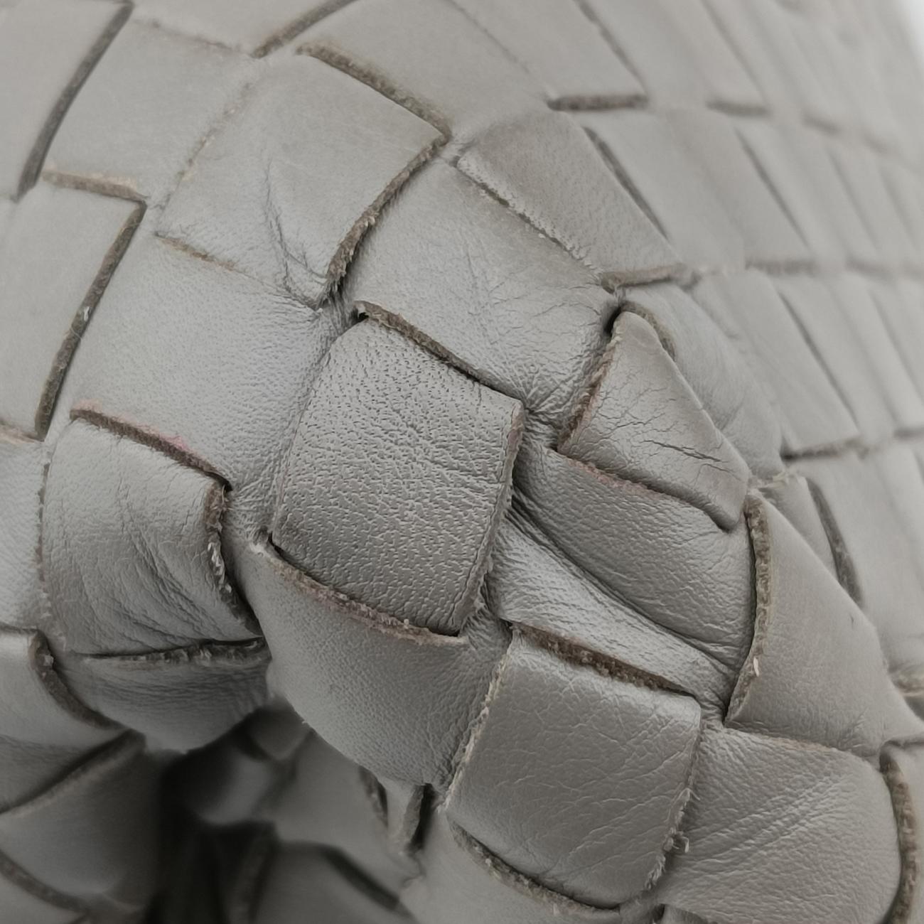 Roma Intrecciato Grey lambskin B07264524Kローマ イントレチャート グレー ラムスキン B07264524K