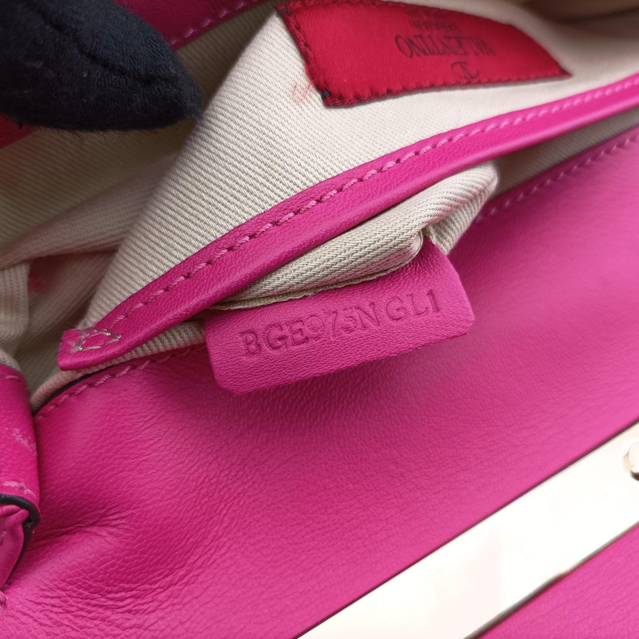 Rockstud Va Va Voom Rose Leather BGE975NGL1ロックスタッズ ヴァ ヴァ ヴーム ローズ レッド レザー BGE975NGL1