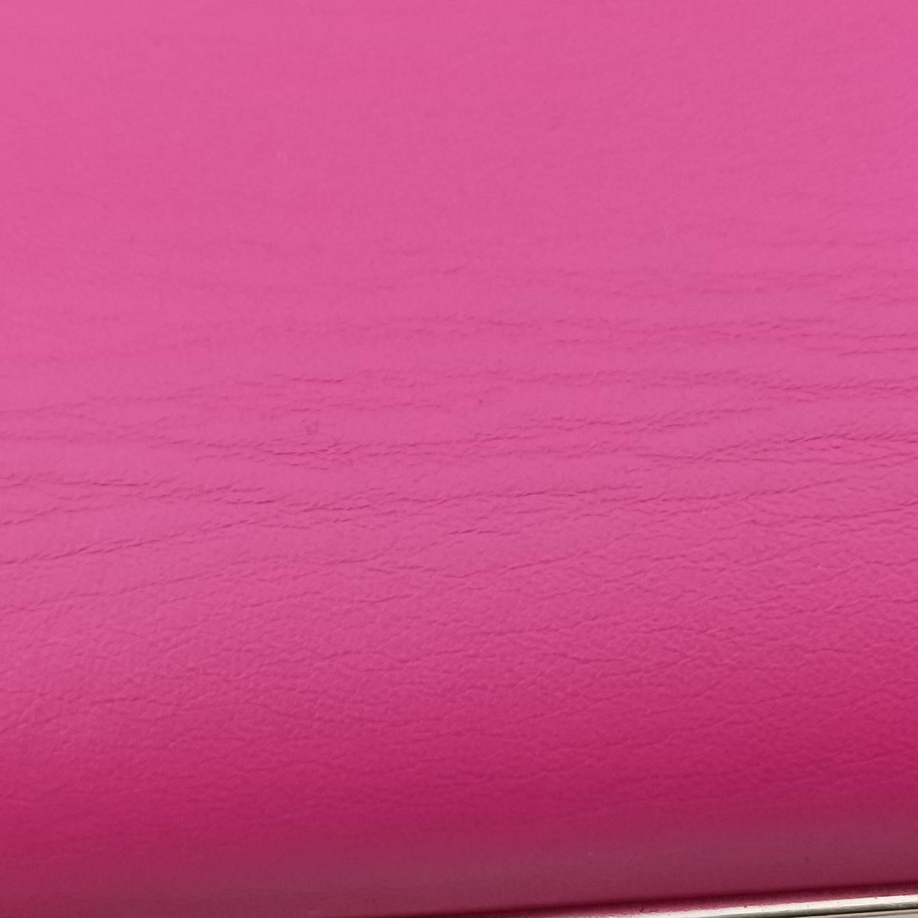 Rockstud Va Va Voom Rose Leather BGE975NGL1ロックスタッズ ヴァ ヴァ ヴーム ローズ レッド レザー BGE975NGL1