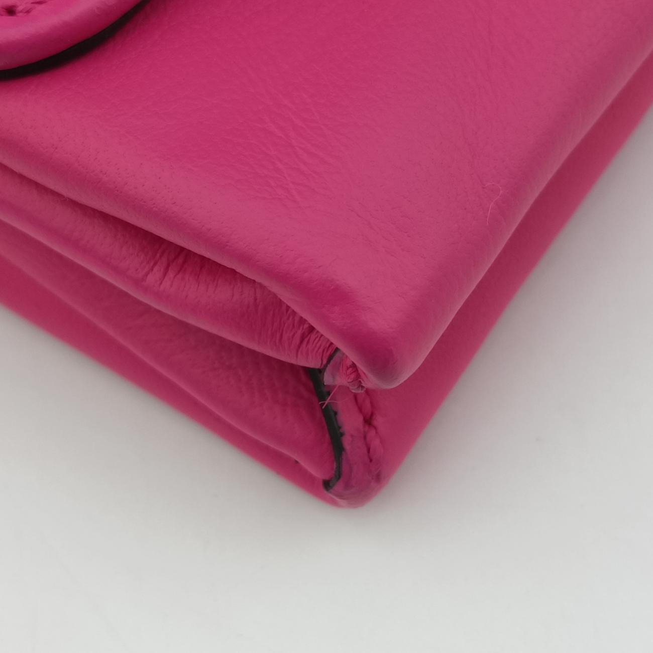 Rockstud Va Va Voom Rose Leather BGE975NGL1ロックスタッズ ヴァ ヴァ ヴーム ローズ レッド レザー BGE975NGL1