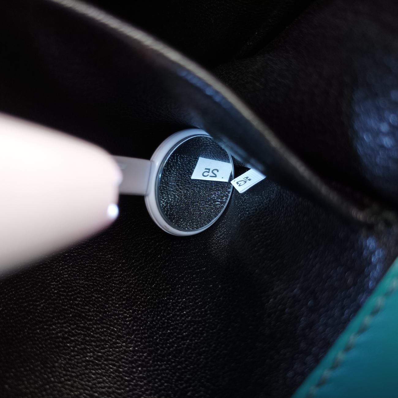 Cahier Green×Black Leather 1BH018 25カイエ グリーン×ブラック レザー 1BH018 25