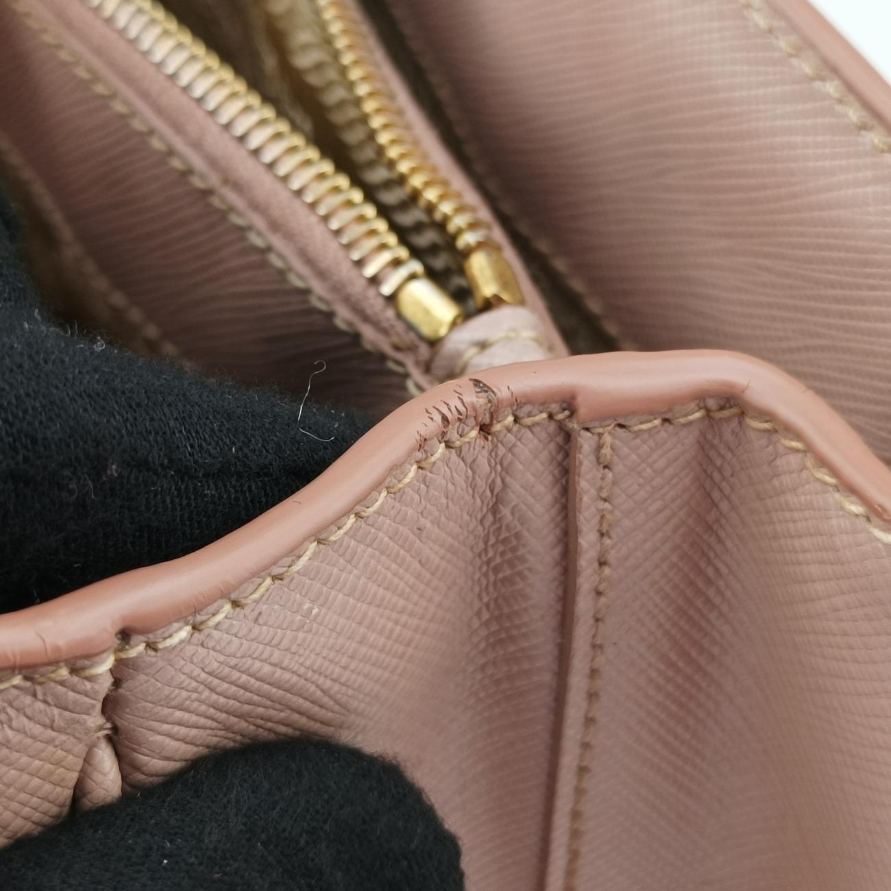 Galleria Pink SAFFIANO Leather BN1801 117ガレリア ピンク サフィアーノレザー BN1801 117