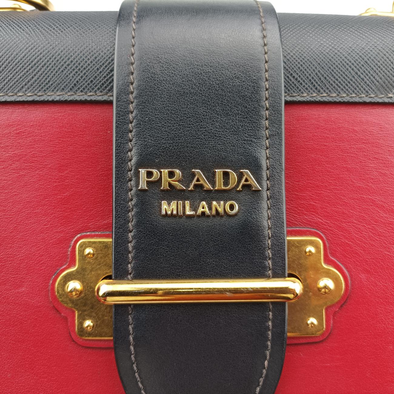 Cahier Red x Black Leather 1BD045 25 Pカイエ レッド×ブラック レザー×サフィアーノレザー 1BD045 25 P