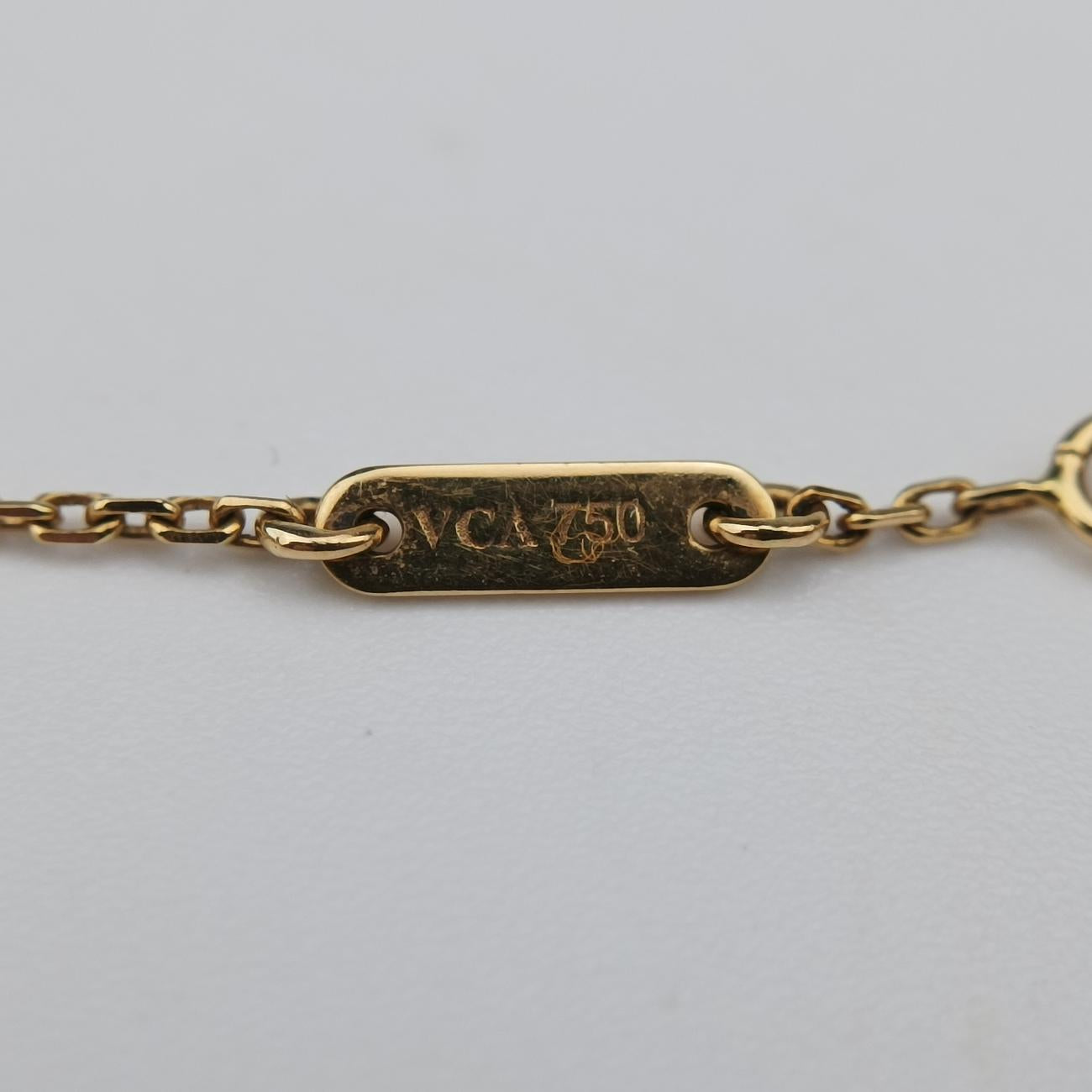 Sweet Alhambra Papillon White×golden AU750 ARF69000 BL 179410スウィートアルハンブラ パピヨン ホワイト×ゴールド AU750 ARF69000 BL 179410