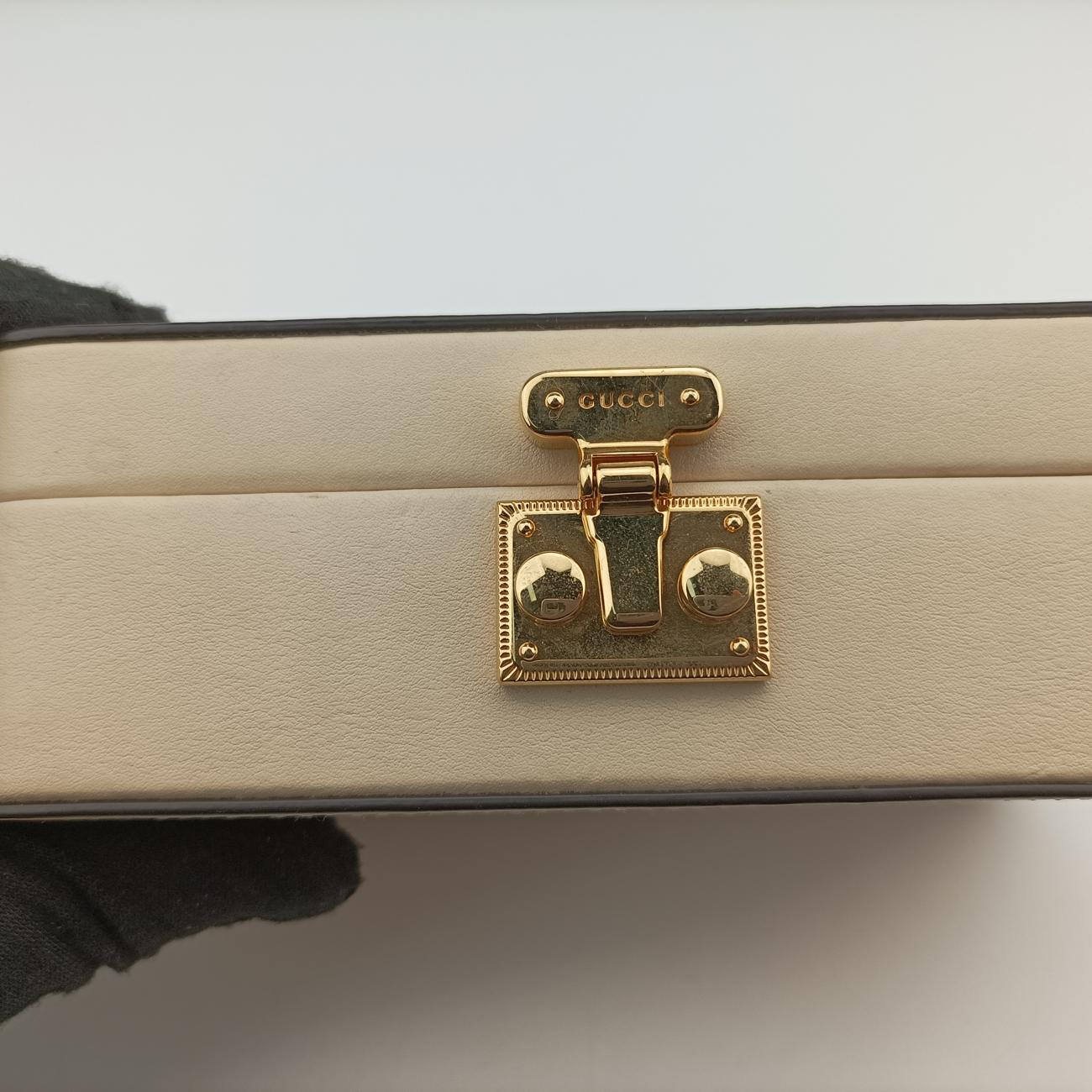 Interlocking G White×red Leather 658230 インターロッキングG ホワイト×レッド レザー 658230