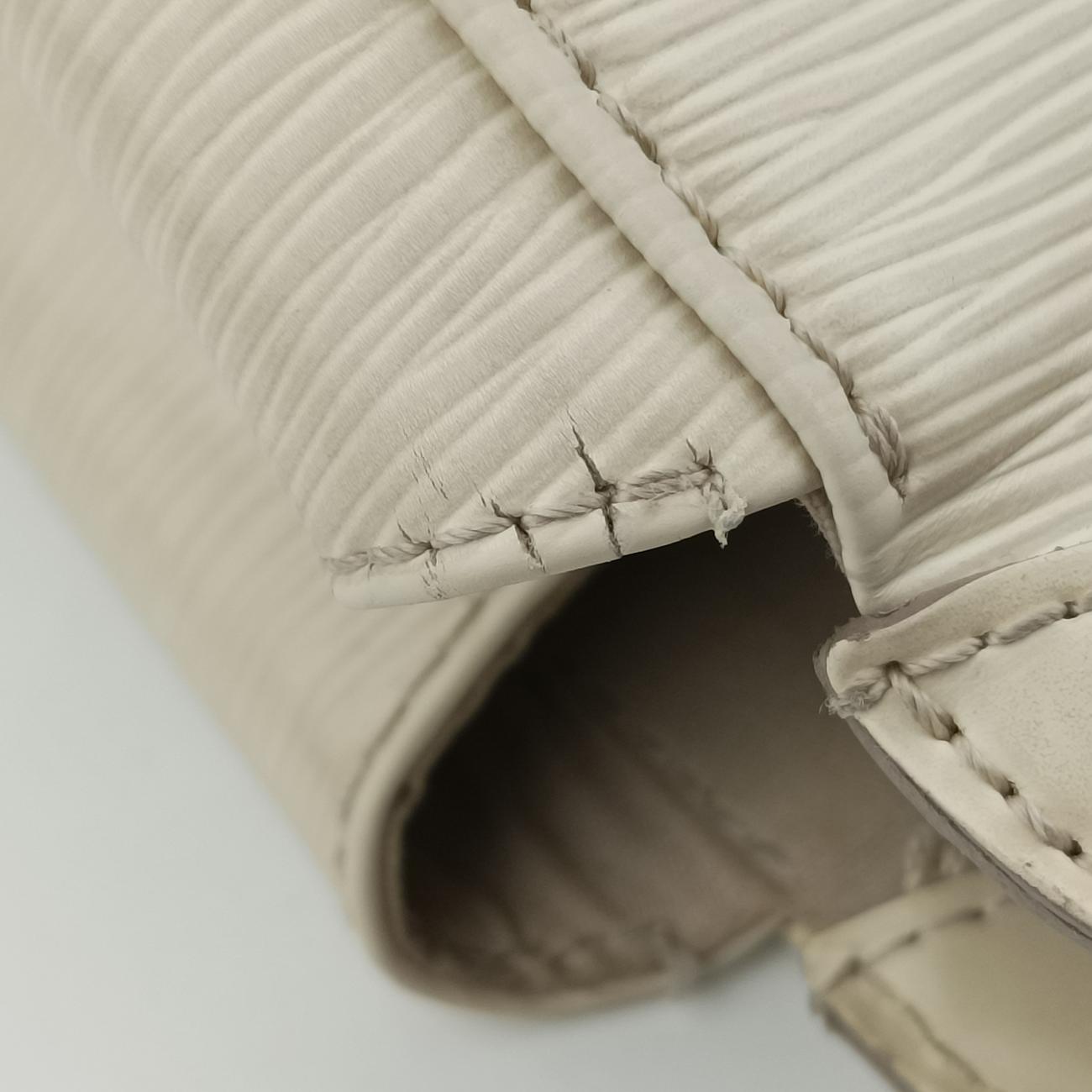 Bréa MM IVOIRE Epi M40330 FL0142ブレアMM イヴォワール エピ M40330 FL0142