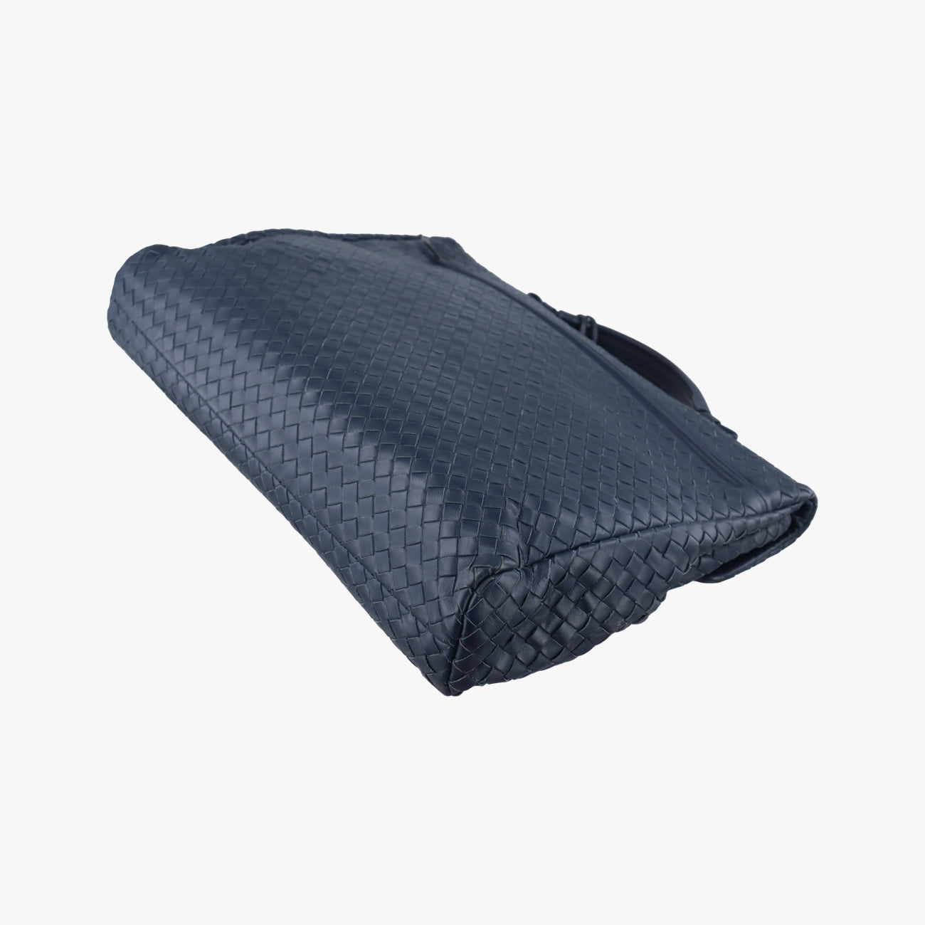 Intrecciato Navy lambskin B03045935Gイントレチャート ネイビー ラムスキン B03045935G