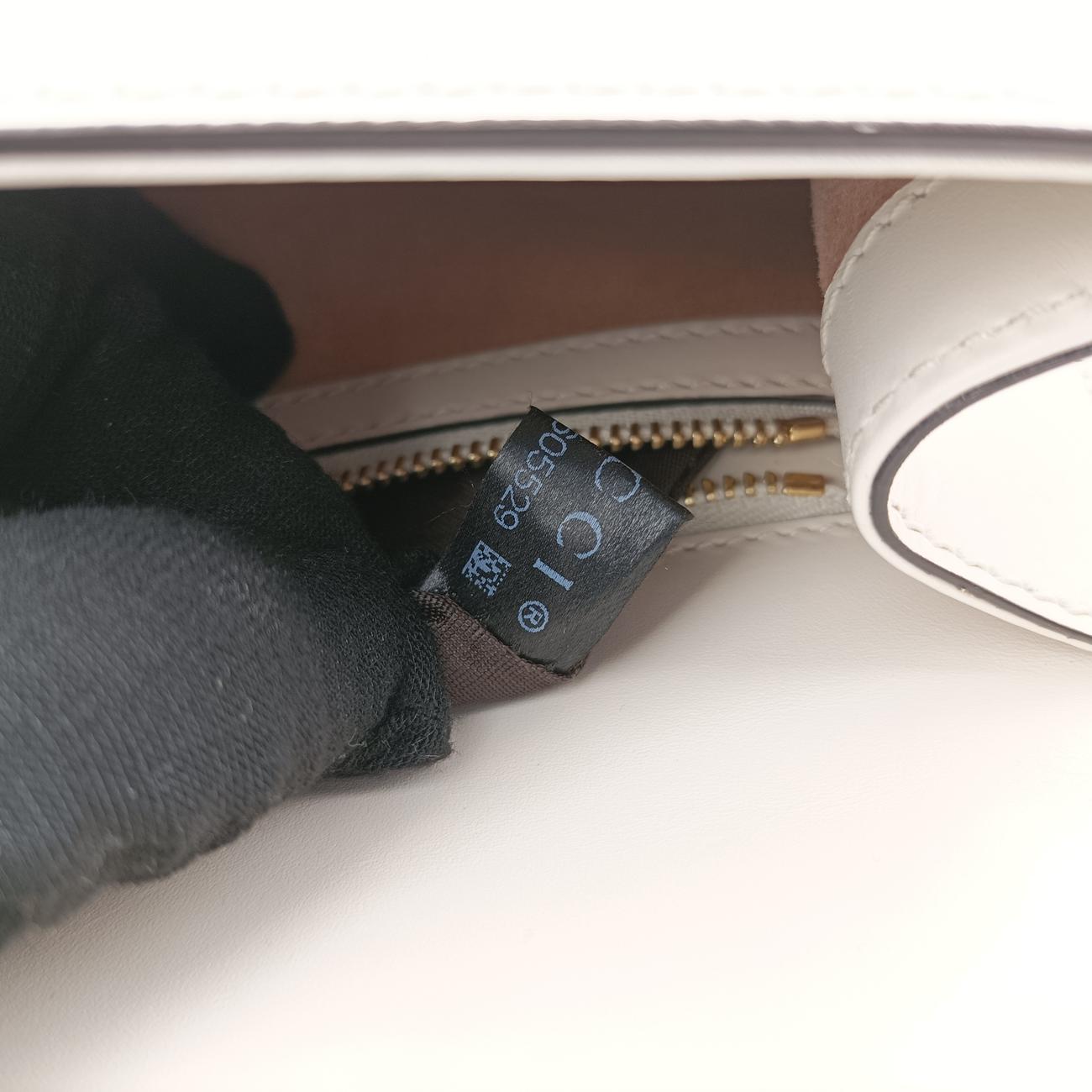 Sylvie Ivory× navy × red Leather 421882 G020605529シルヴィ アイボリー×ネイビー×レッド レザー 421882 G020605529