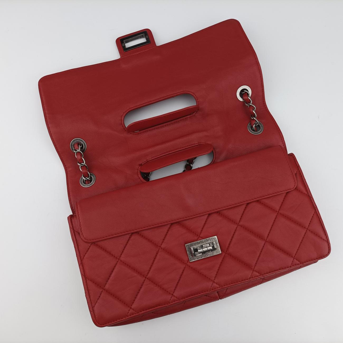 Paris-Byzance Take Away Flap Red lambskin A66738 15497714マトラッセ ターンロック 2.55 レッド ラムスキン A66738 15497714