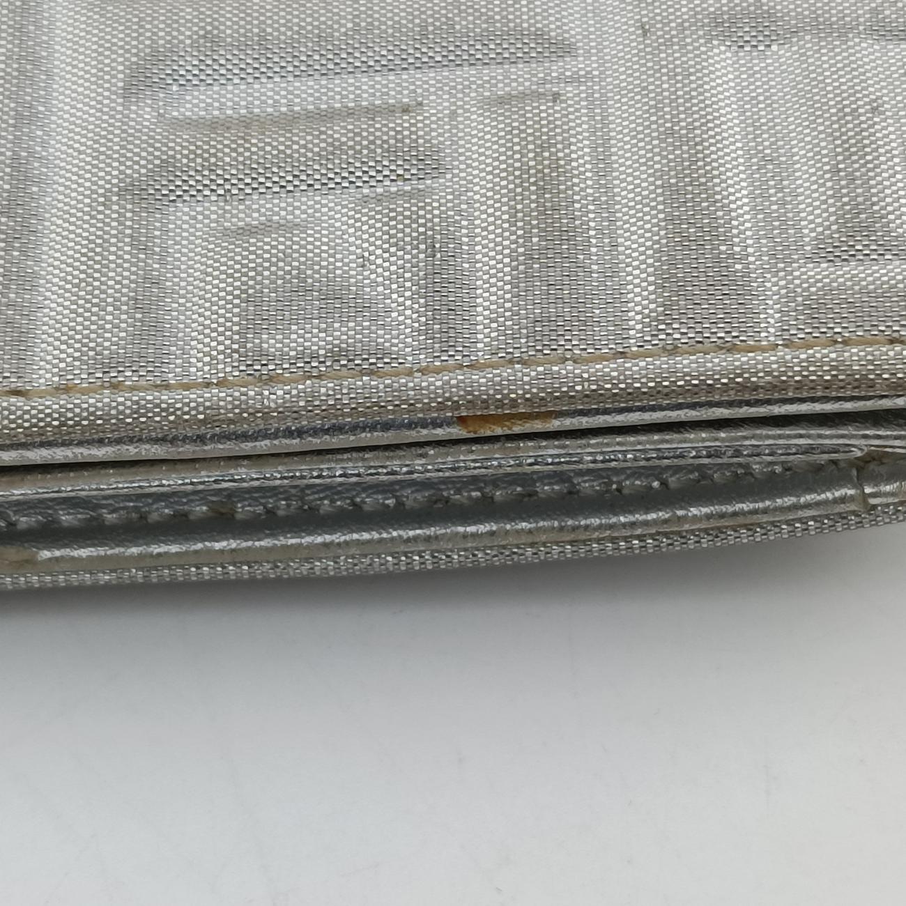 Embossed Logo Silver Canvas 8M0219 2289-8M0219-ZDK-089エンボス ロゴ シルバー キャンバス 8M0219 2289-8M0219-ZDK-089
