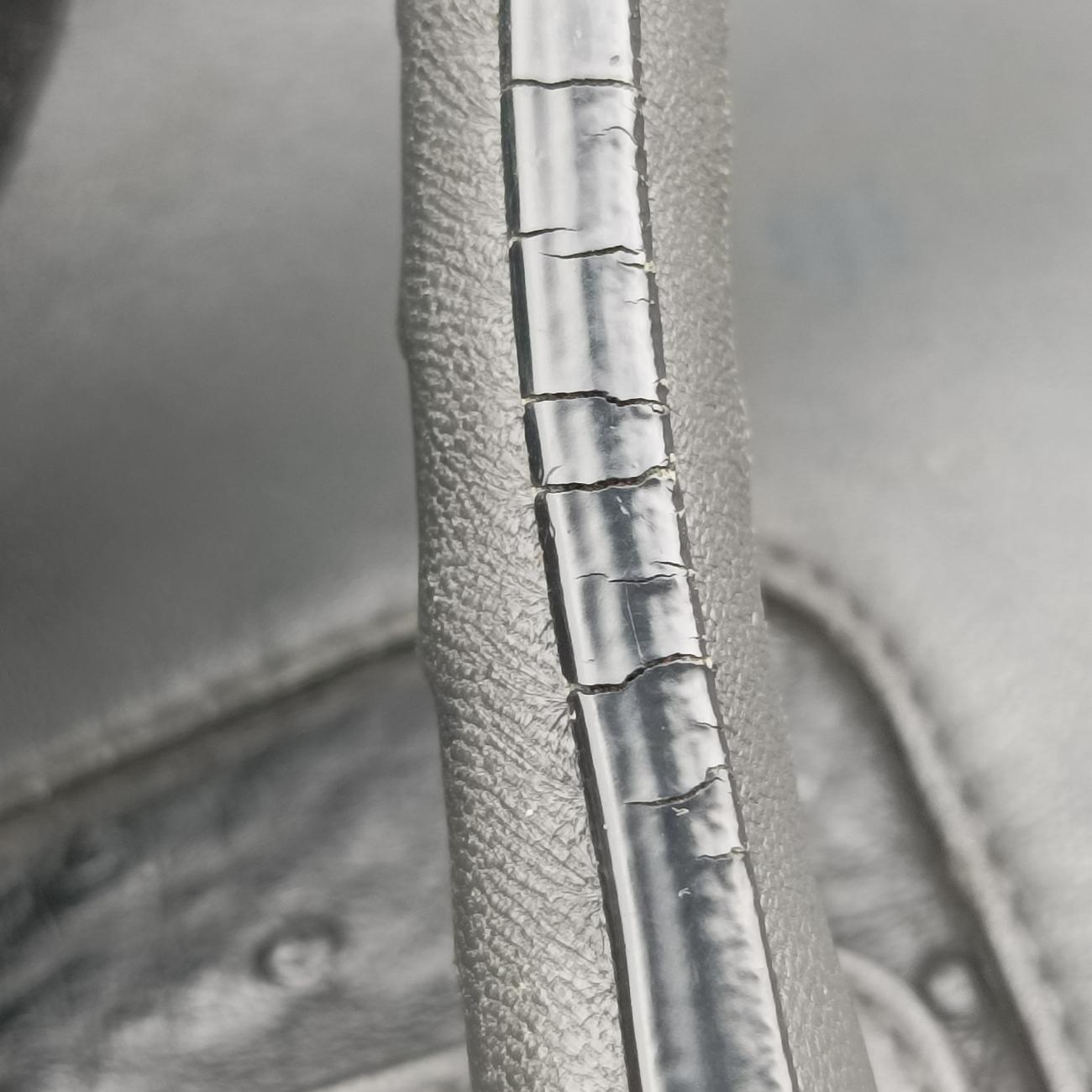 Intrecciato Grey Lambskin B05456661Fイントレチャート グレー ラムスキン B05456661F