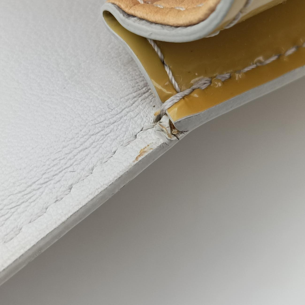 Madame Yellow Patent マダム イエロー パテント