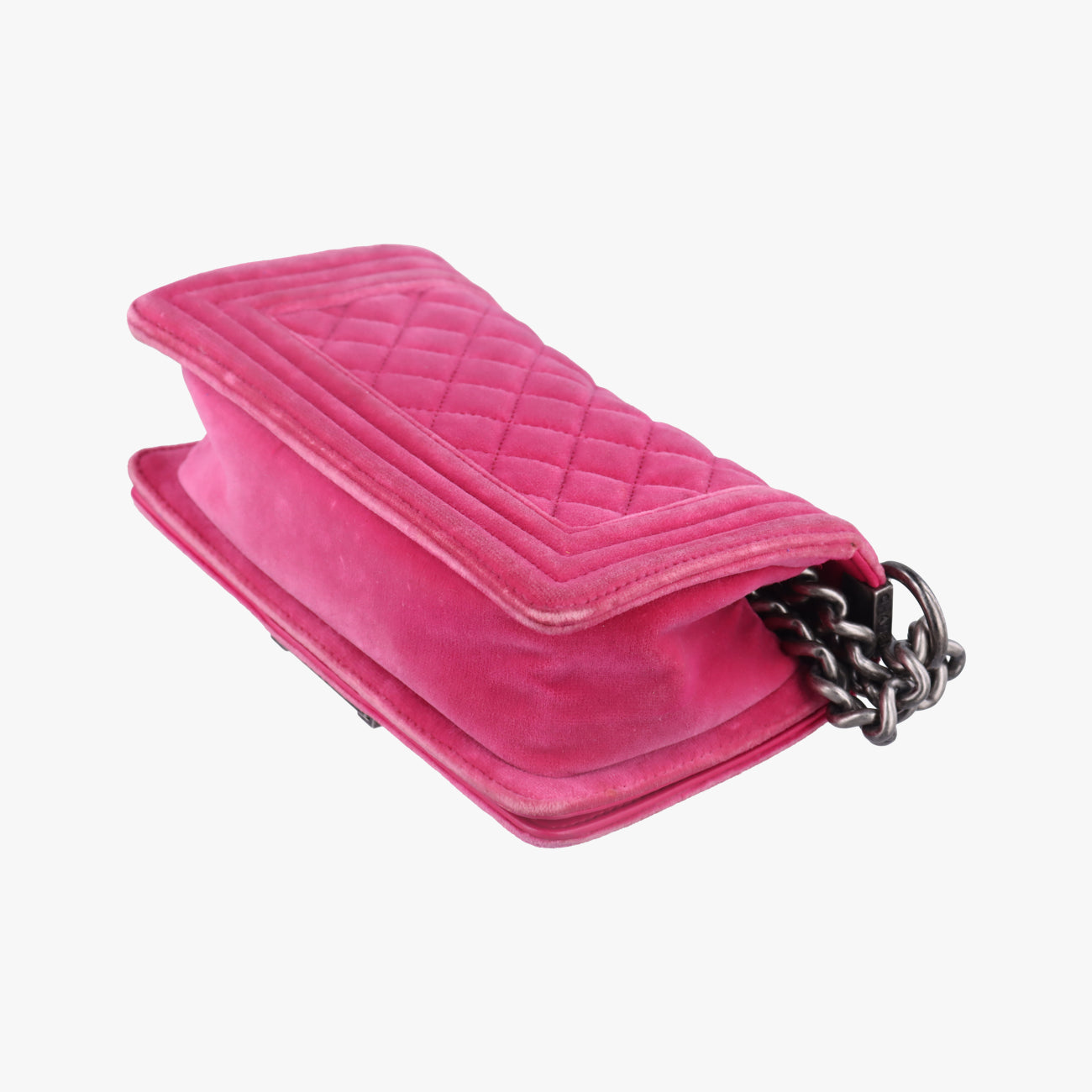 BOY CHANEL Rose velour A67416 18372057ボーイシャネル ローズ レッド ベロア A67416 18372057