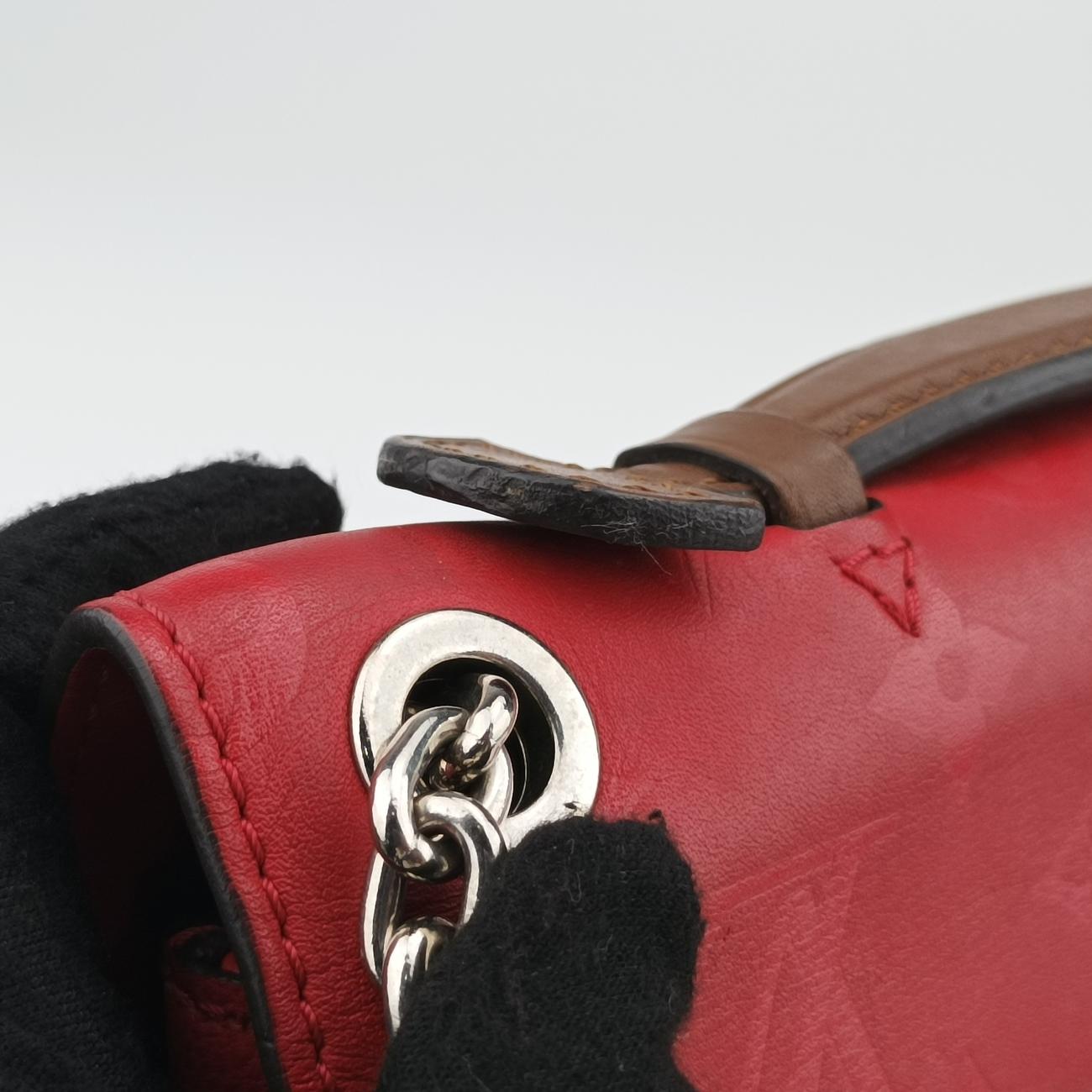 Very Chain ruby×blue Leather AH1117ヴェリーチェーン ルビー×ブルー レザー AH1117