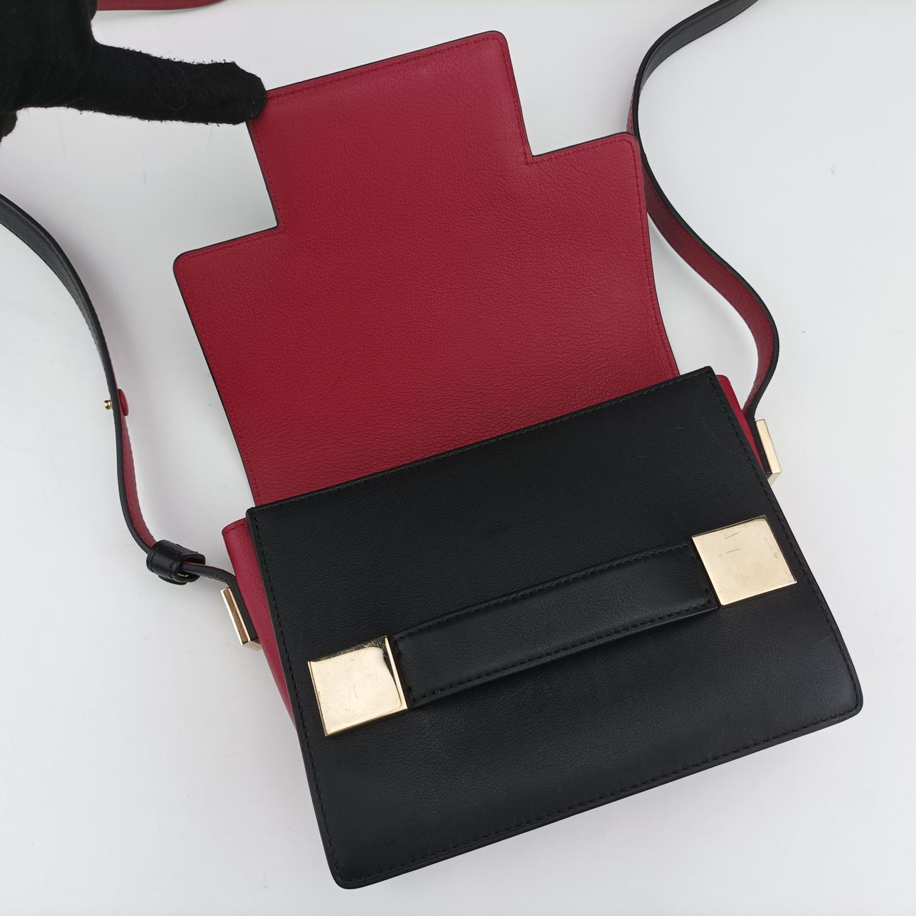 Madame Black× Red Leather GO3Aマダム ブラック×レッド レザー GO3A