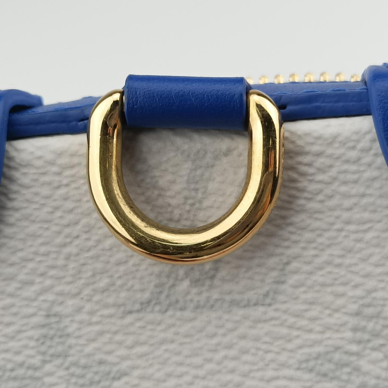 LV x NBA SOFT TRANK PHONE BOX Antarctica x Red x White Monogram Canvas×calf leather M80101 TJ4220 IC ChipLV x NBA ソフトトランク フォーンボックス アンタークティカ×レッド×ホワイト モノグラムキャンバス×カーフレザー M80101 TJ4220 ICチップ