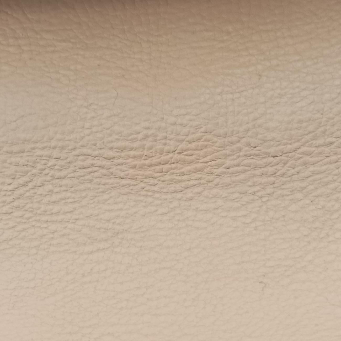 CC Logo Matelasse Urban Day Flap Beige Leather A67488 17673599CCロゴ マトラッセ アーバンデイ フラップ ベージュ レザー A67488 17673599