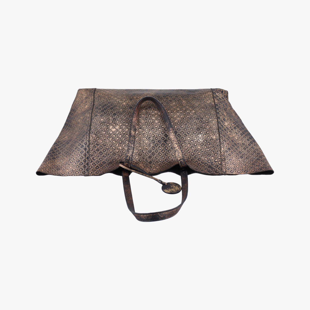 Intreccio Mirage Golden leather B00957696Rイントレッチオ ミラージュ ゴールド レザー B00957696R