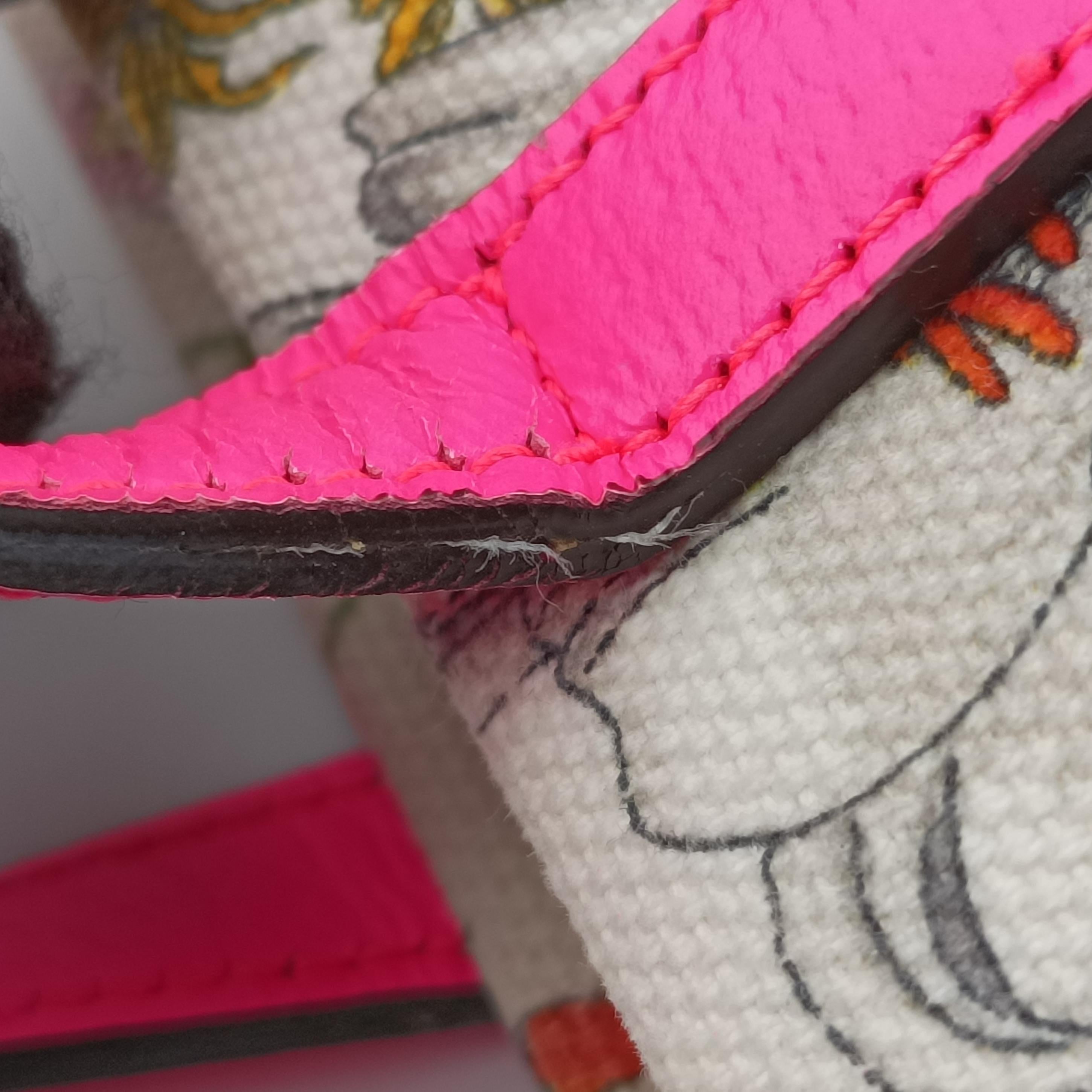 Flora Multicolour Canvas 550141 H027617445フローラプリント マルチカラー キャンバス 550141 H027617445