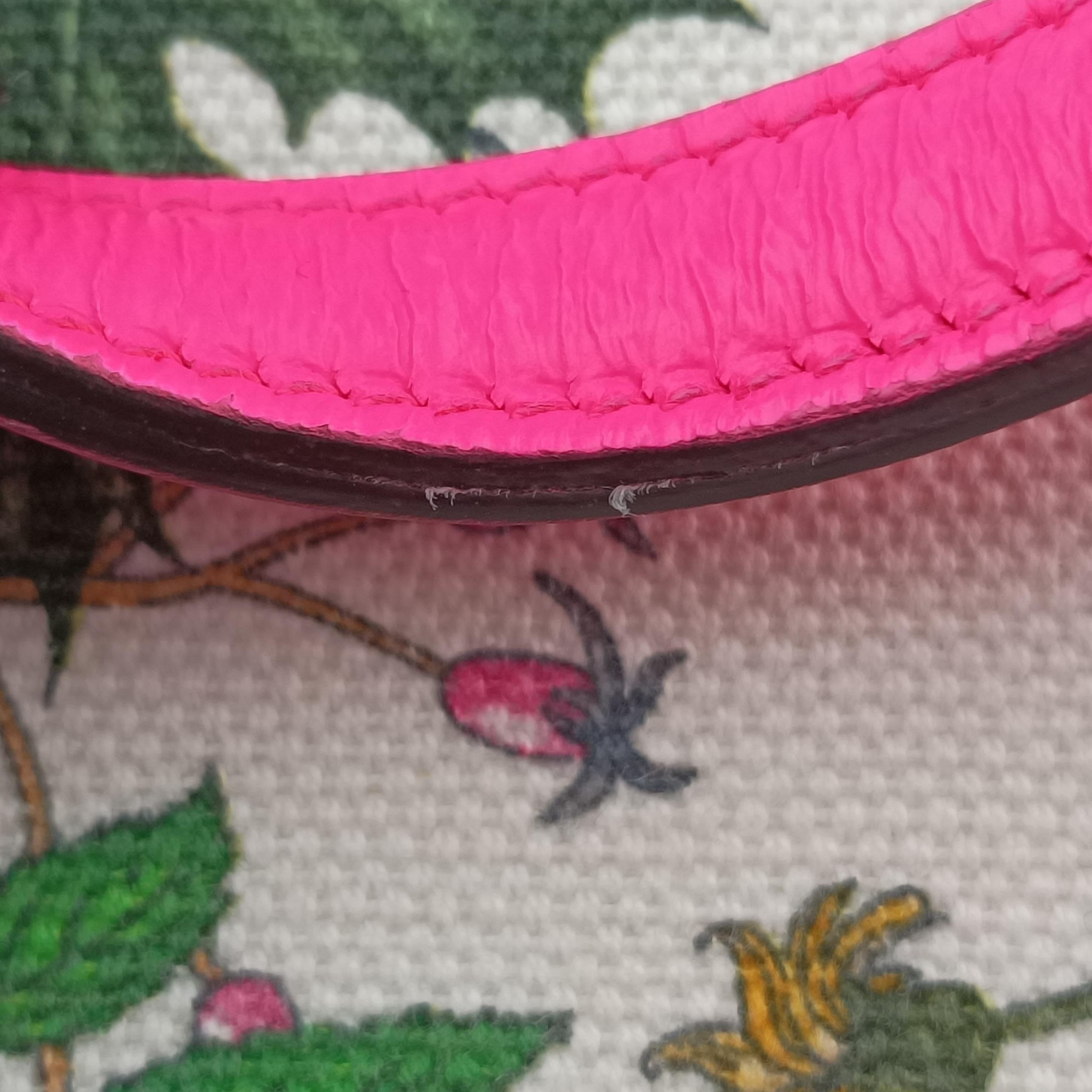 Flora Multicolour Canvas 550141 H027617445フローラプリント マルチカラー キャンバス 550141 H027617445