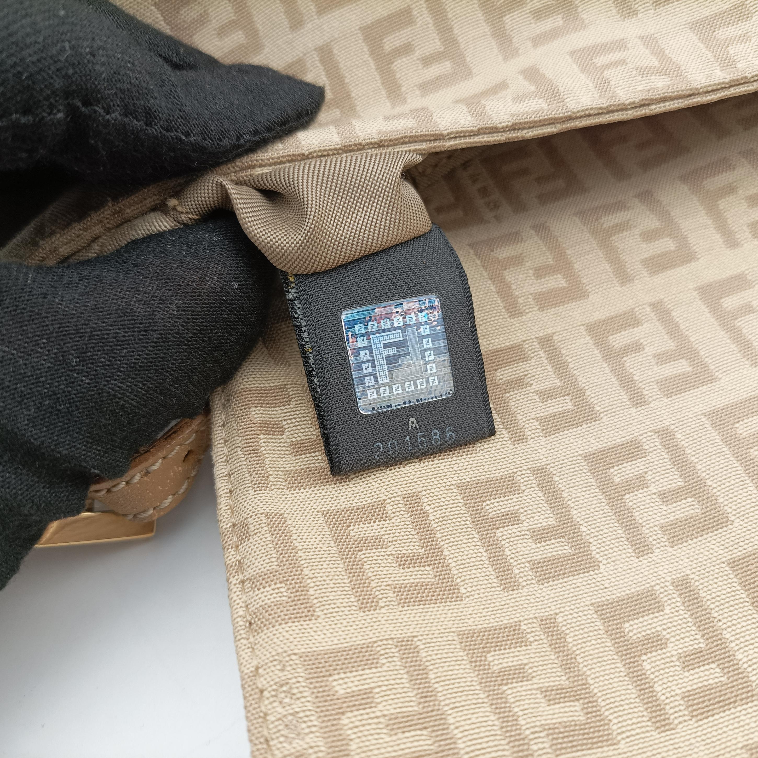 Baguette Beige Jacquard 8BR180 2390-8BR180-LPN-058マンマバケット ベージュ ジャガード 8BR180 2390-8BR180-LPN-058