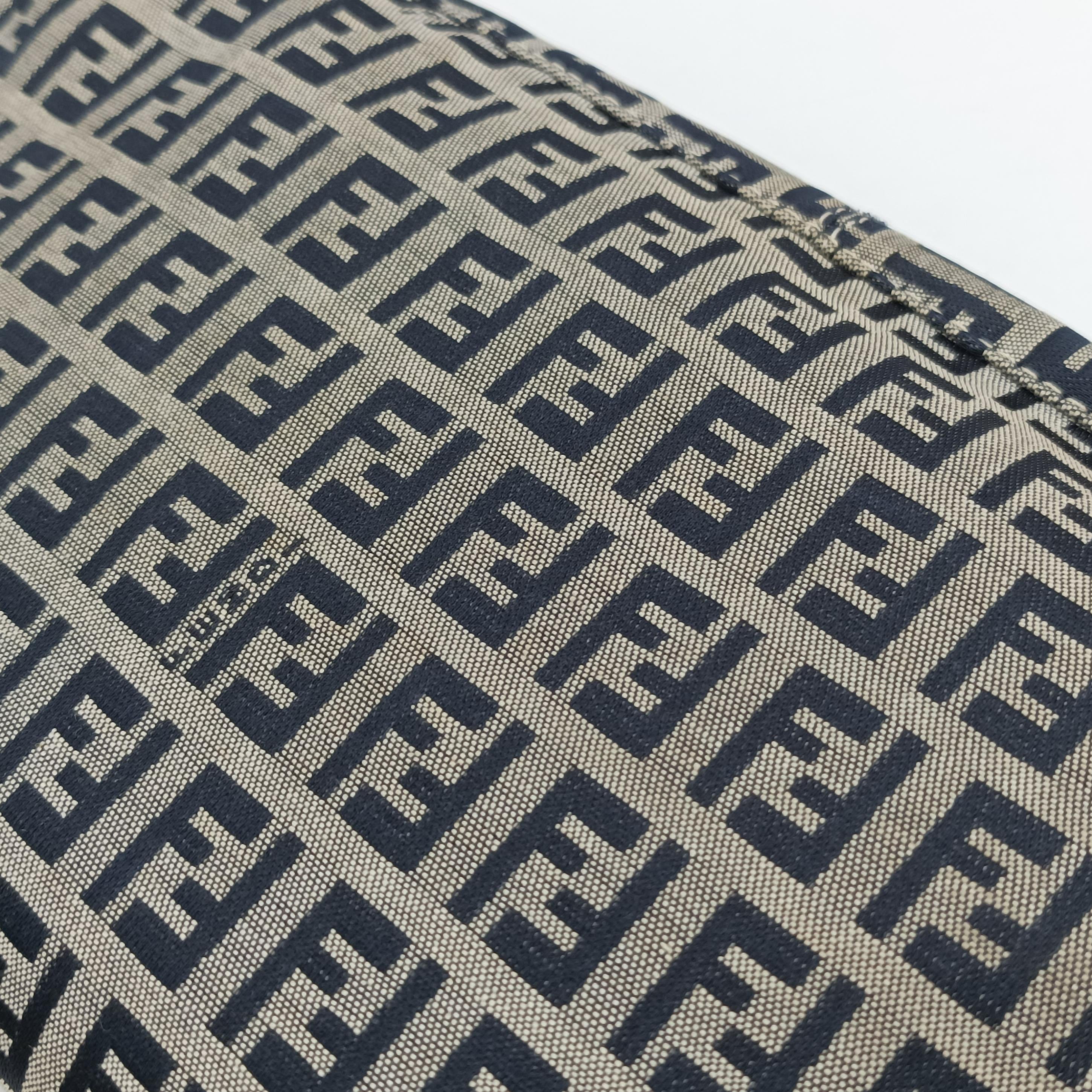 Baguette Navy Jacquard 26424 2305-26424-018マンマバケット ネイビー ジャガード 26424 2305-26424-018