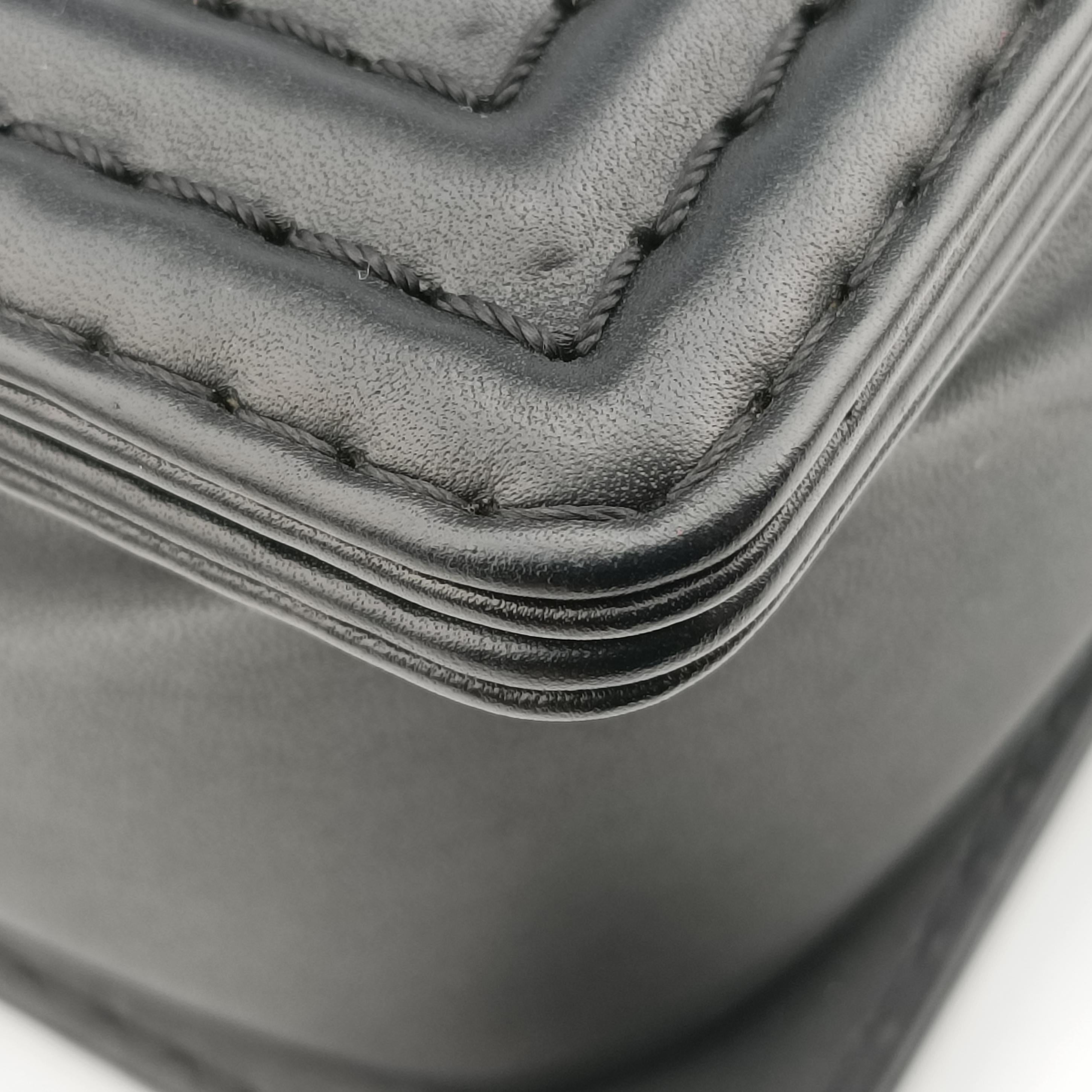 BOY CHANEL Black lambskin A66298 18203088ボーイシャネル ブラック ラムスキン A66298 18203088