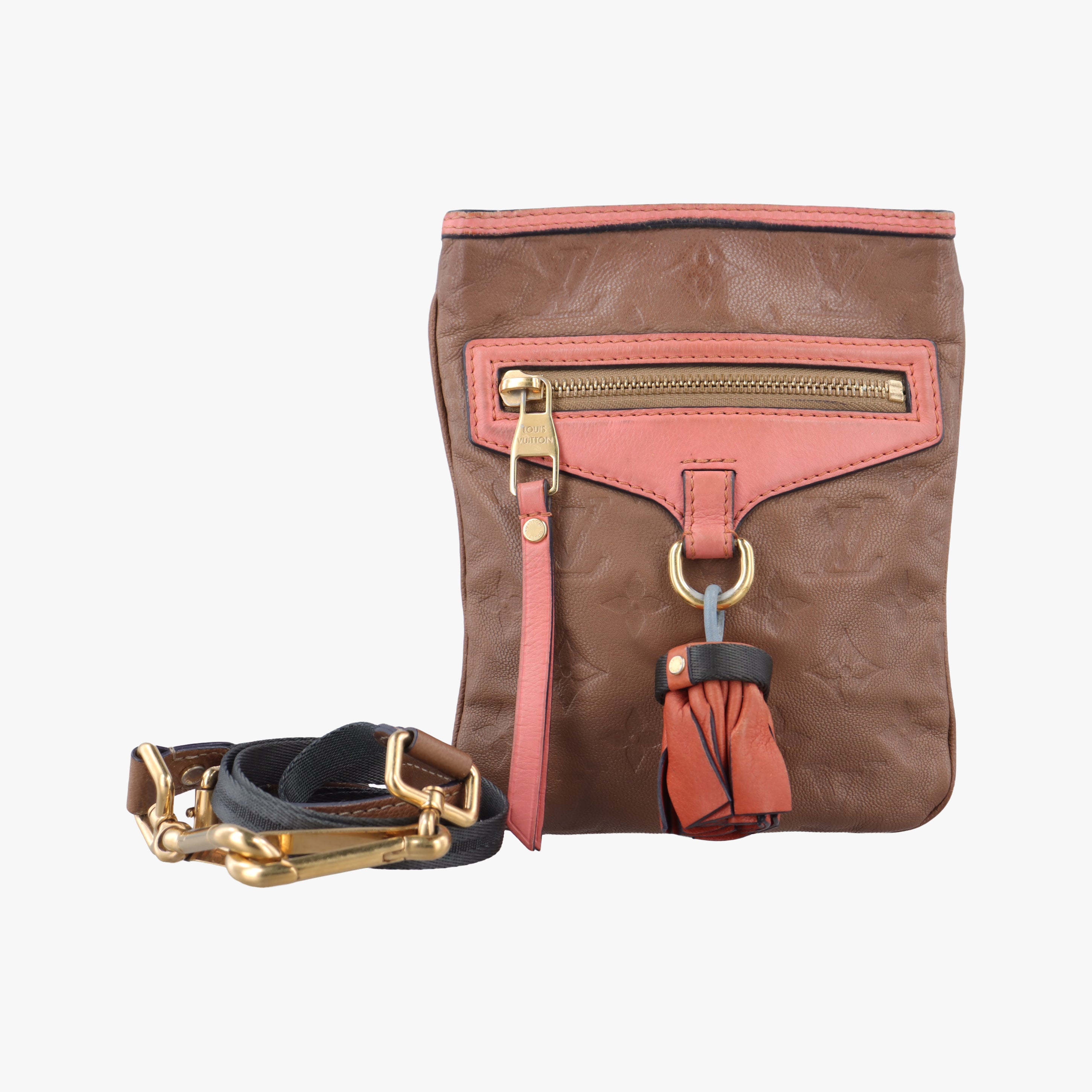 Underground Flat MessengerBrown × PinkLeatherM40369FL0180アンダーグラウンド フラット メッセンジャーブラウン × ピンクレザーM40369FL0180