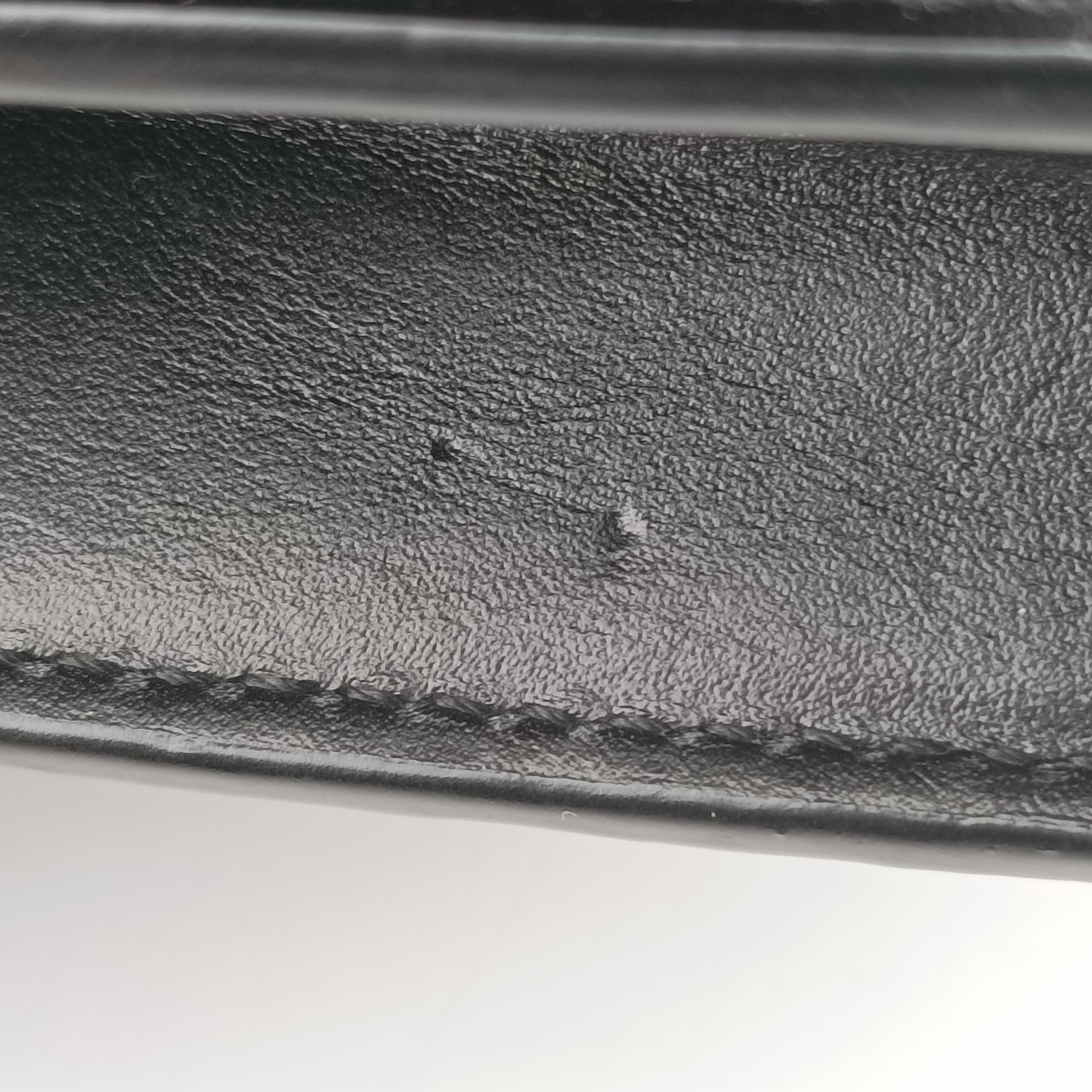 Pochette Louise GM Noir leather M51631 TR0125ポシェット ルイーズGM ノワール レザー M51631 TR0125