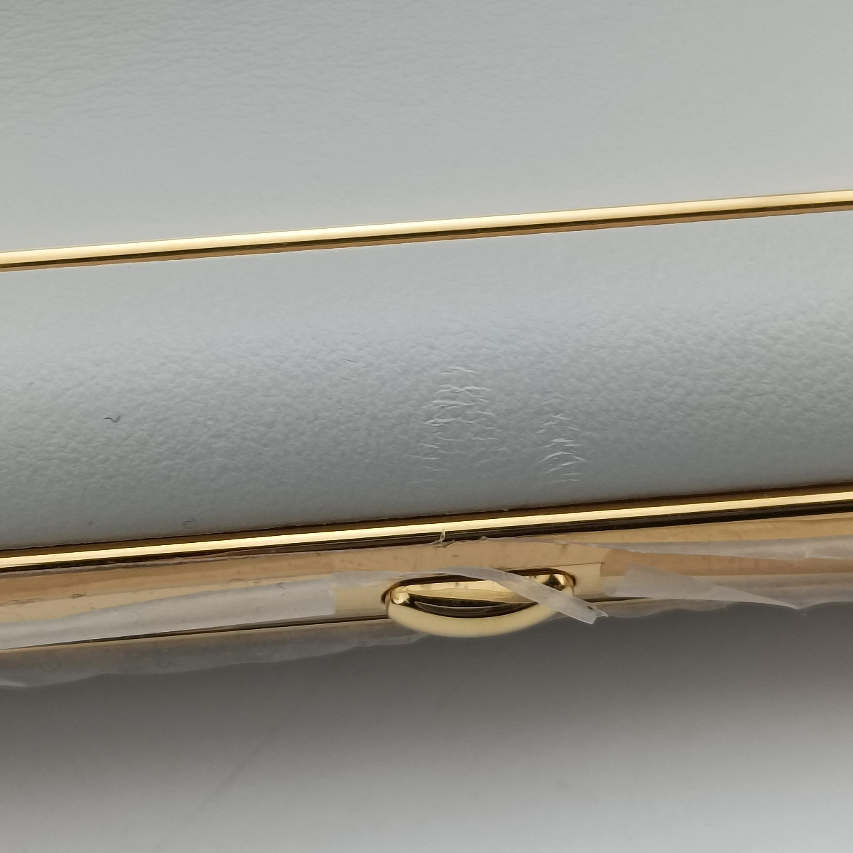 First middle White Leather 8BP127 8BP127 ABVE 219-10429ファースト ミディアム ホワイト レザー 8BP127 8BP127 ABVE 219-10429