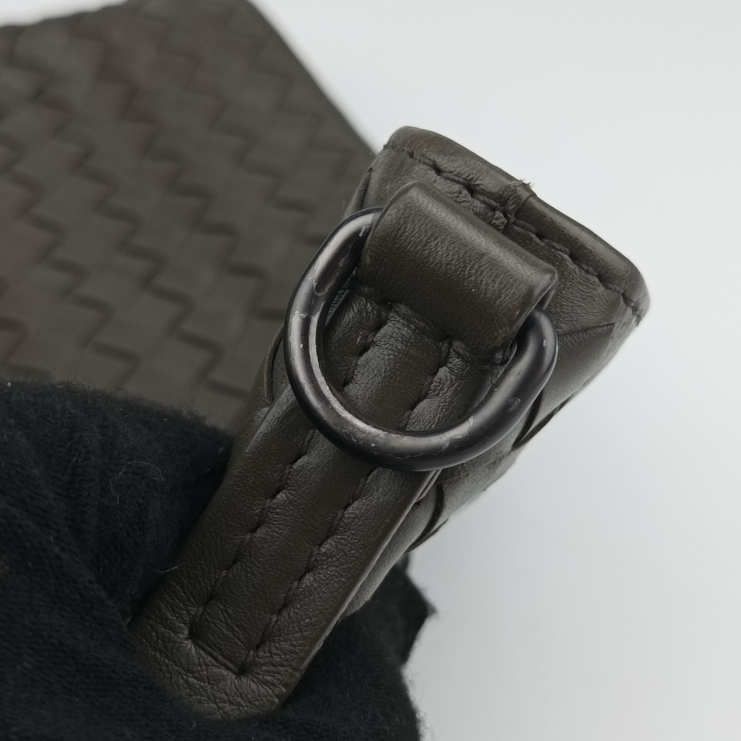 Intrecciato Grey lambskin B01078387Fイントレチャート グレー ラムスキン B01078387F