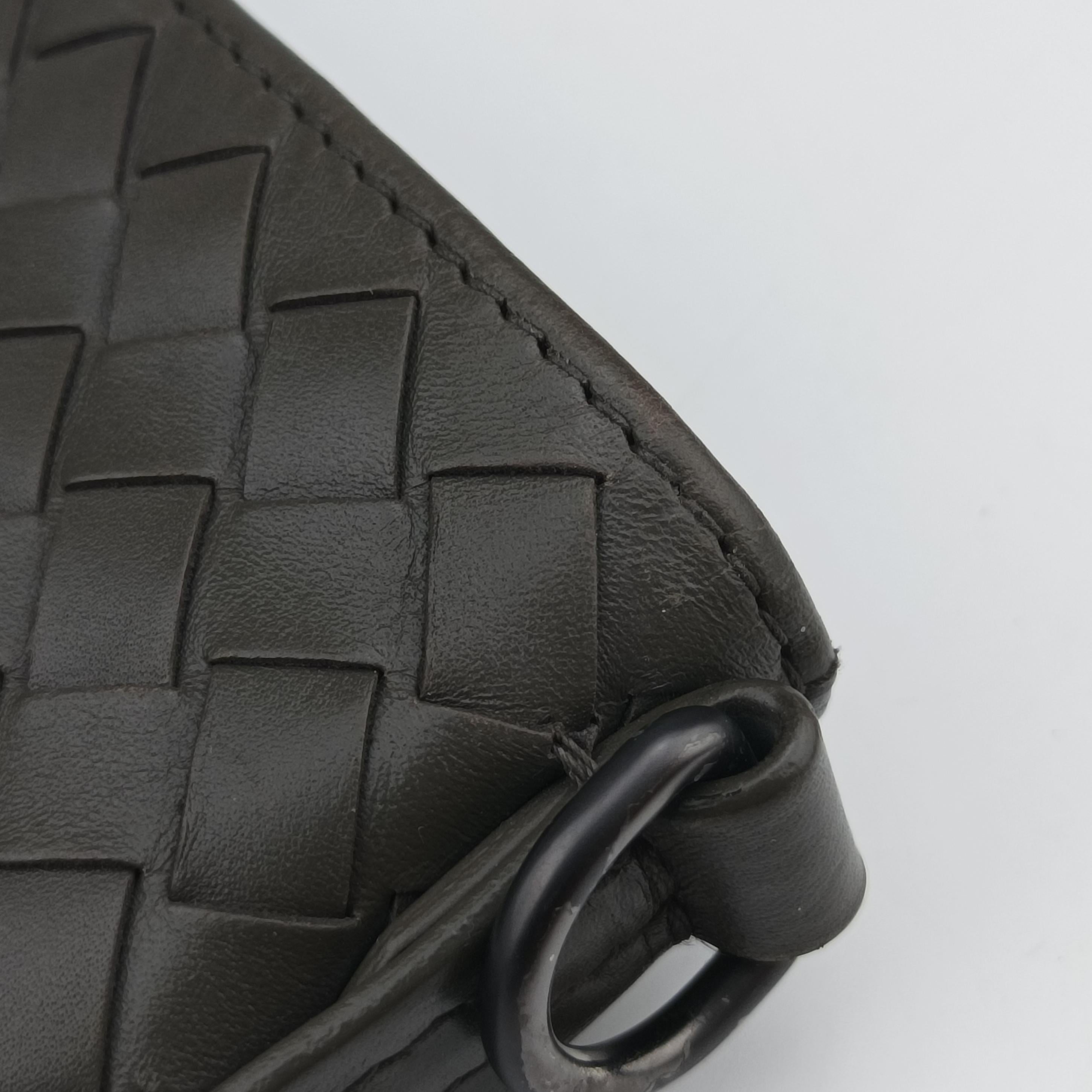 Intrecciato Grey lambskin B01078387Fイントレチャート グレー ラムスキン B01078387F