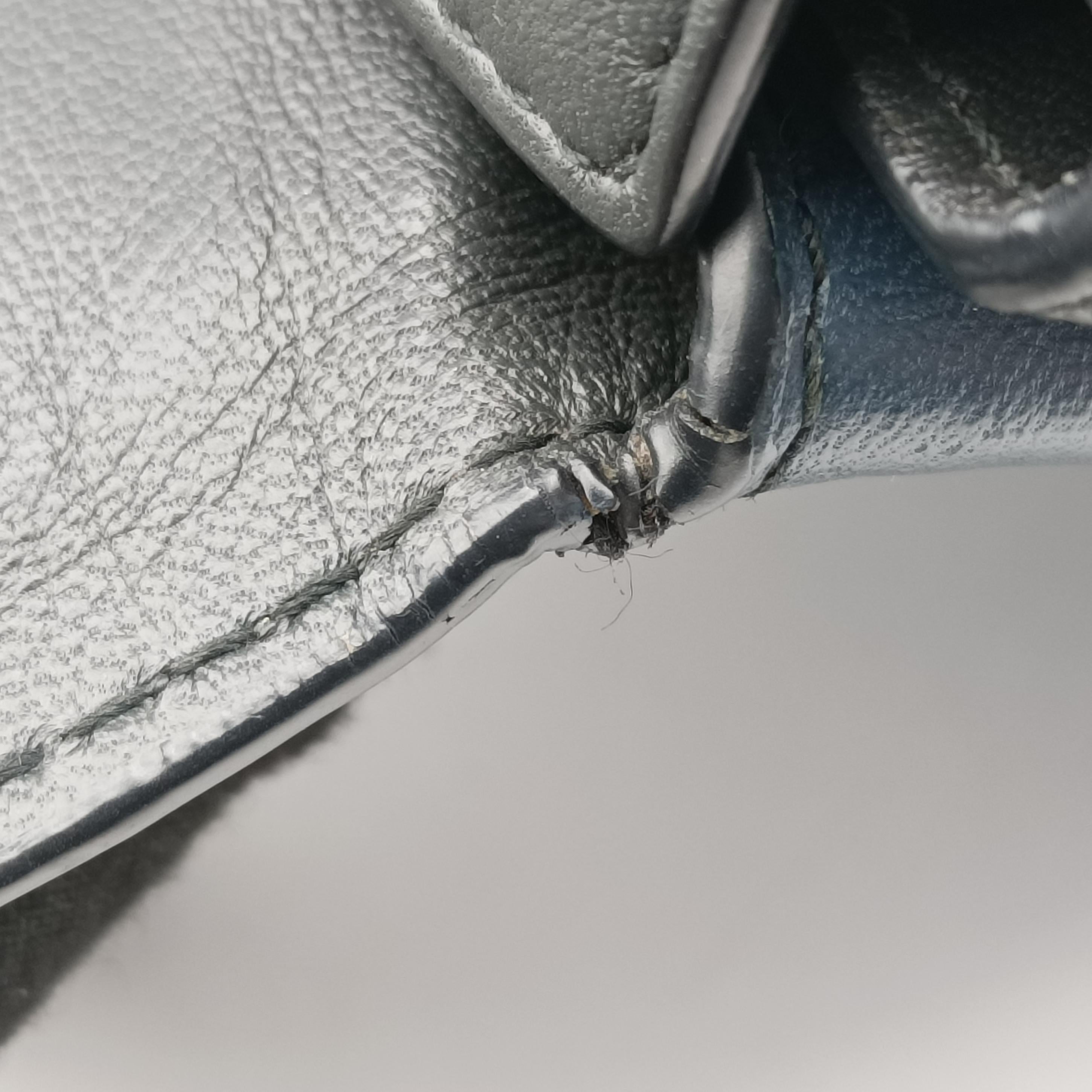 Tricolor Piazza Blue×Black leather B07285866Fトリコロールピアッザ ブルー×ブラック レザー B07285866F