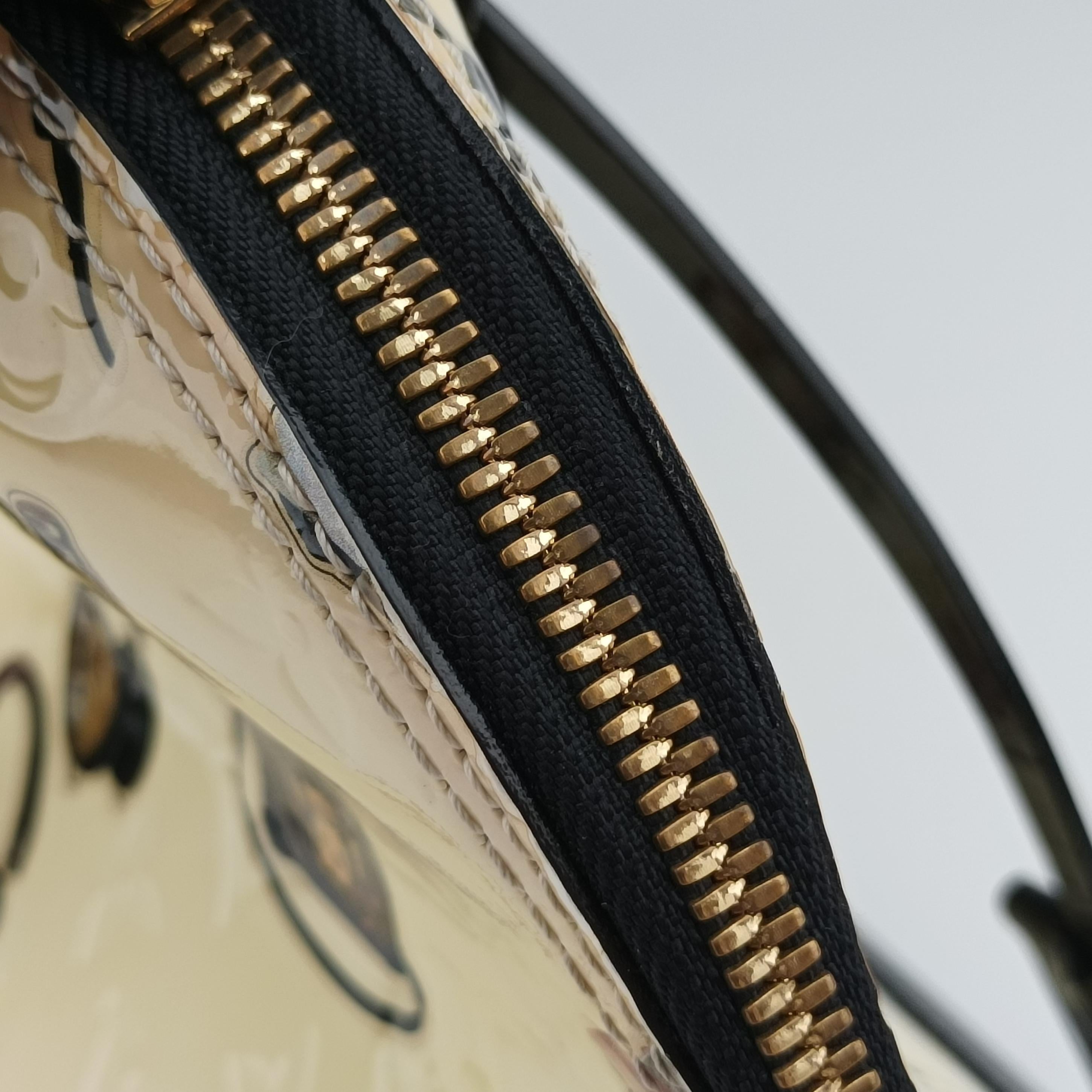 Alma PM Sticker Collection Ivory x black x multicolor Vernis M50466 SN1145アルマPM ステッカー アイボリー×ブラック×マルチカラー ヴェルニ M50466 SN1145