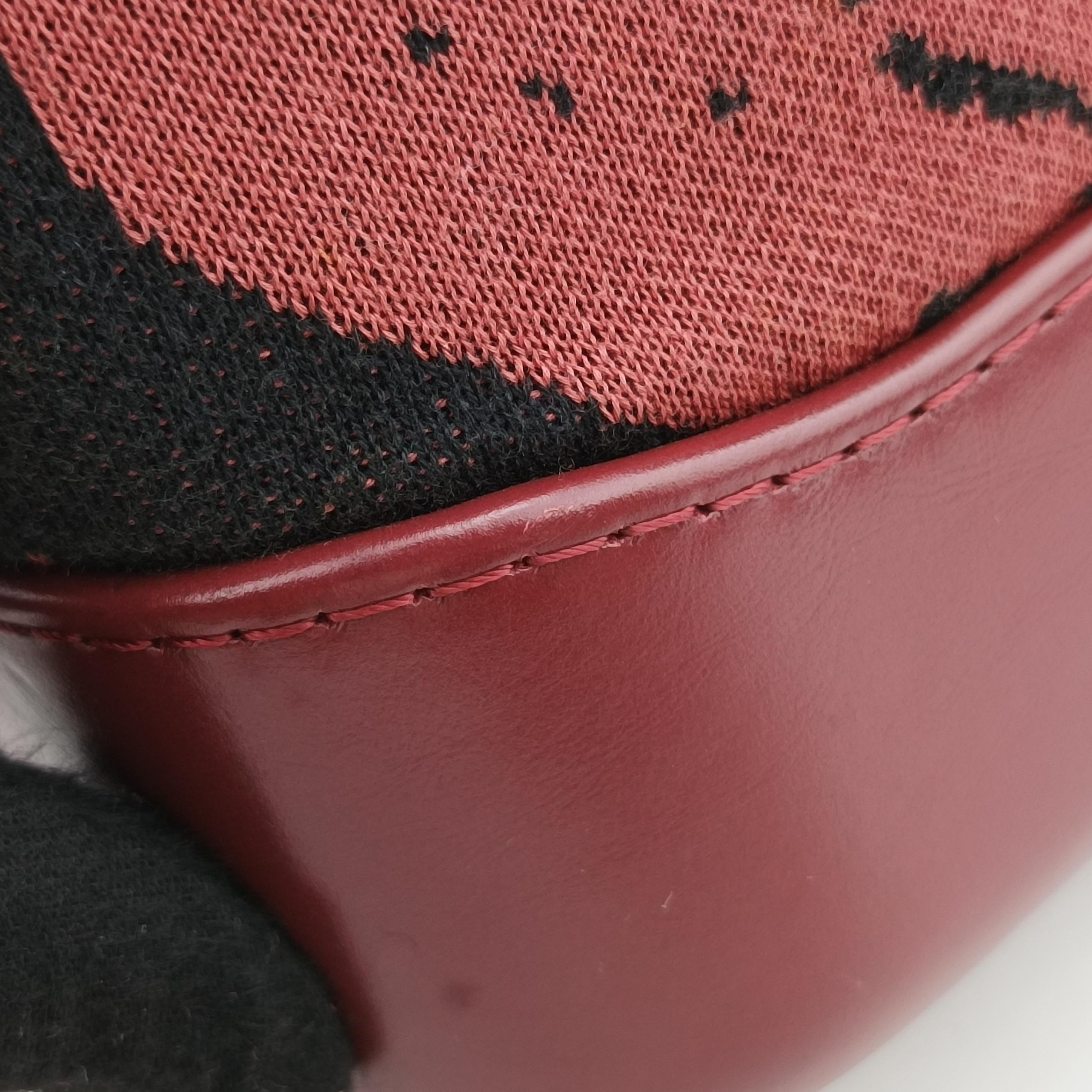 GABRIELLE print Red×black Fabric ×leather A91810 25134137ガブリエル プリント レッド×ブラック ファブリック×レザー A91810 25134137