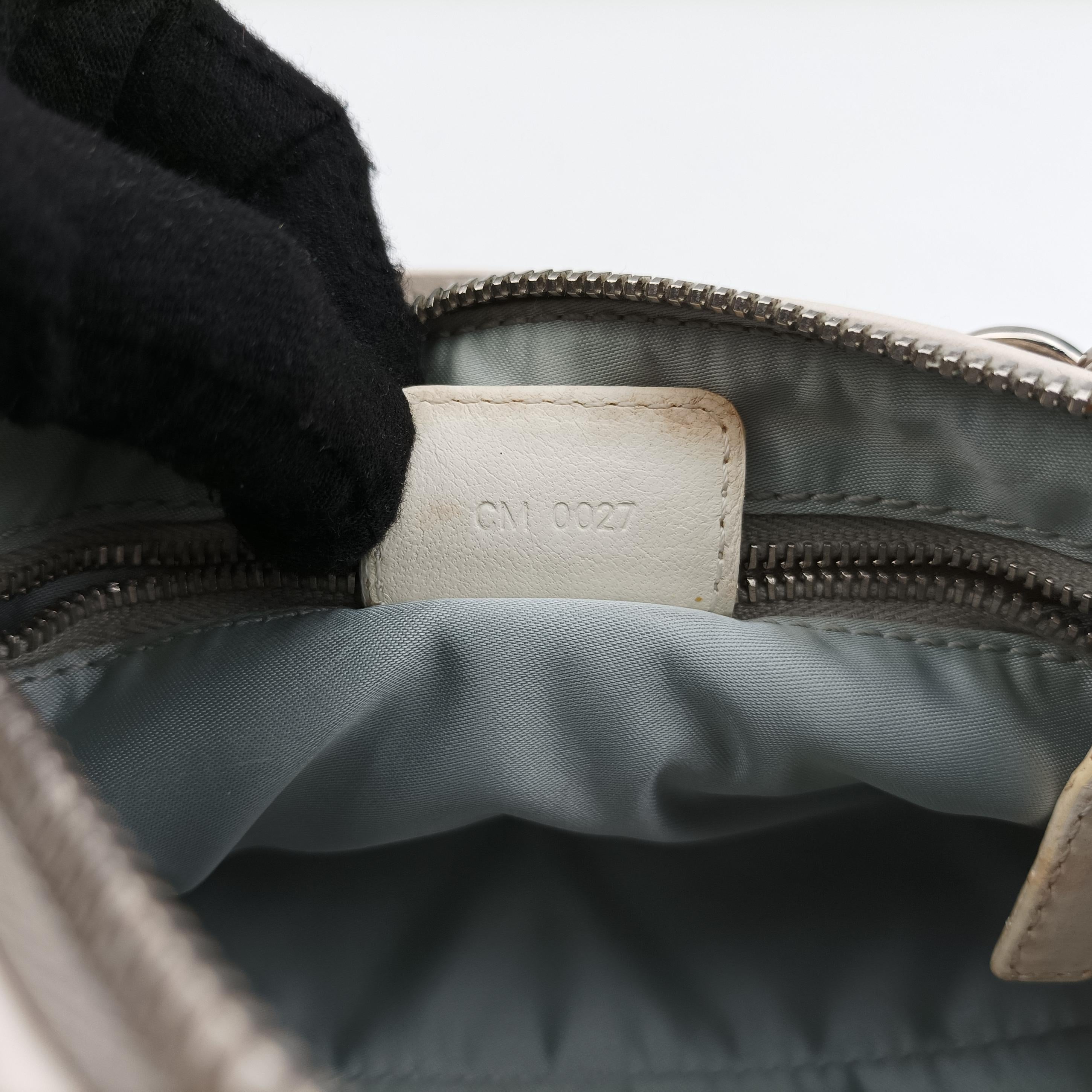 Trotter Romantique Charm Heart White Leather CM0027トロッター ロマンチック チャームハート ホワイト レザー CM0027