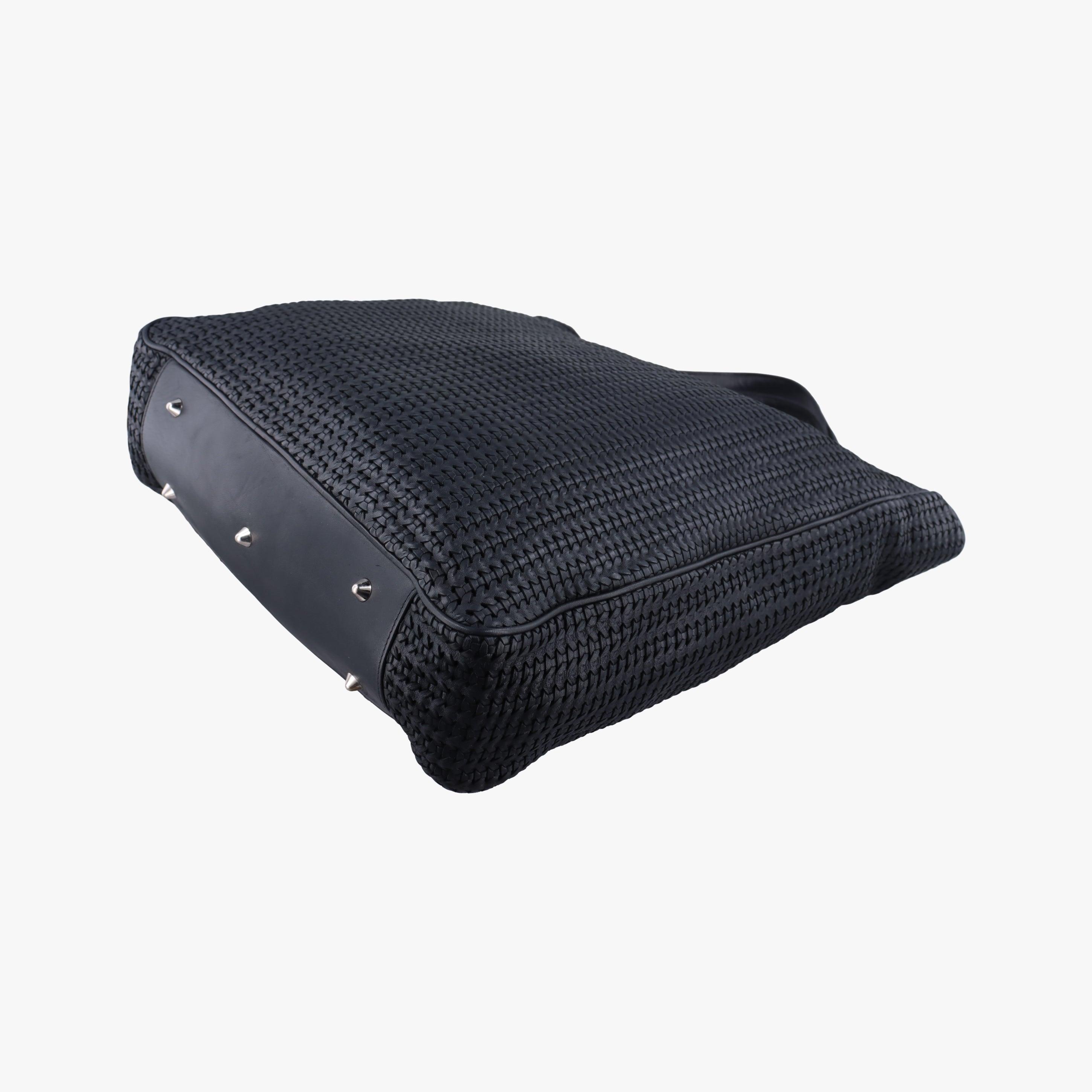 Soft Lady Dior Canage INTRECCIATO Tote Black lambskin 01-RU-0058ソフト レディディオール カナージュ イントレチャート トート ブラック ラムスキン 01-RU-0058