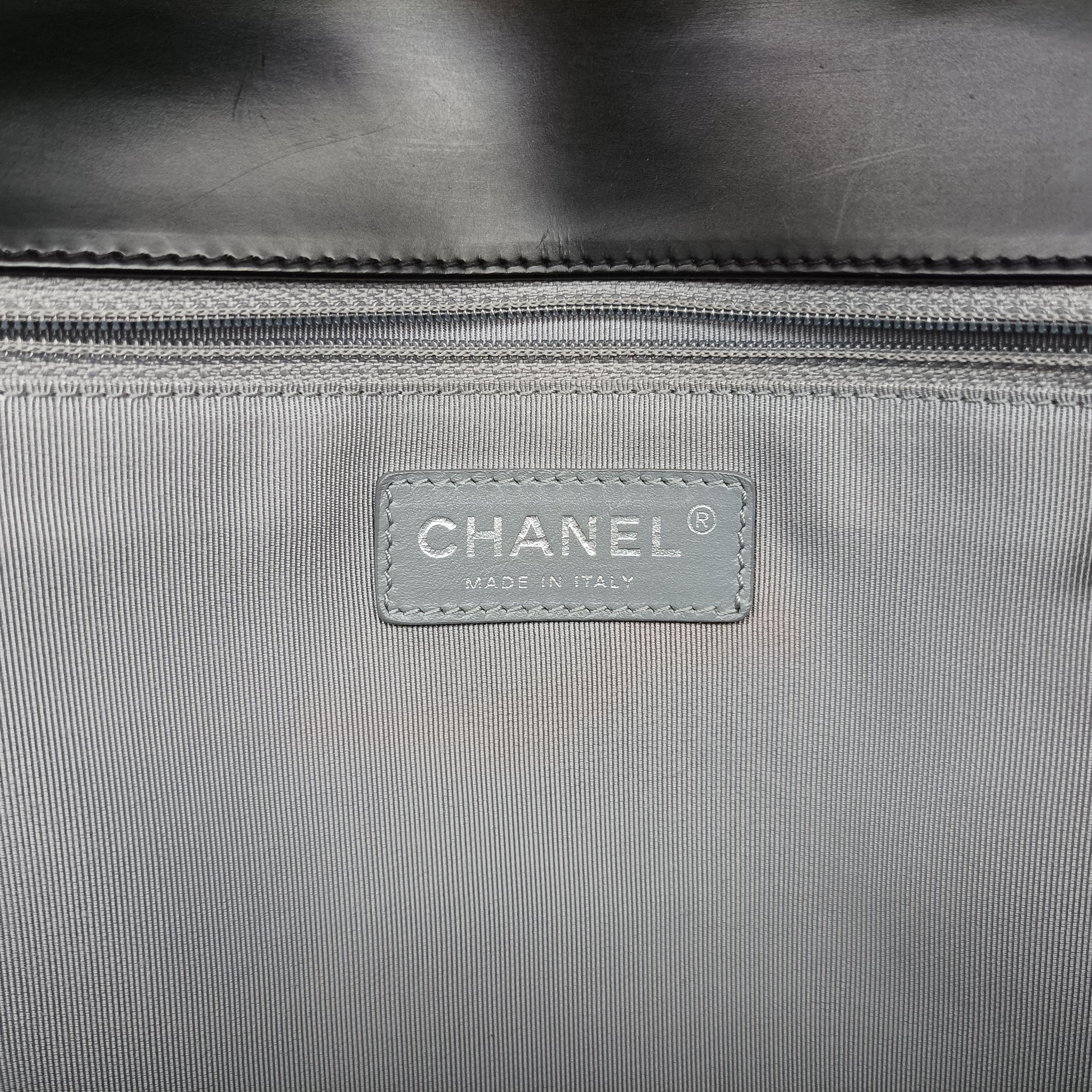 BOY CHANEL Black Enamel A67021 17001419ボーイシャネル ブラック エナメル A67021 17001419