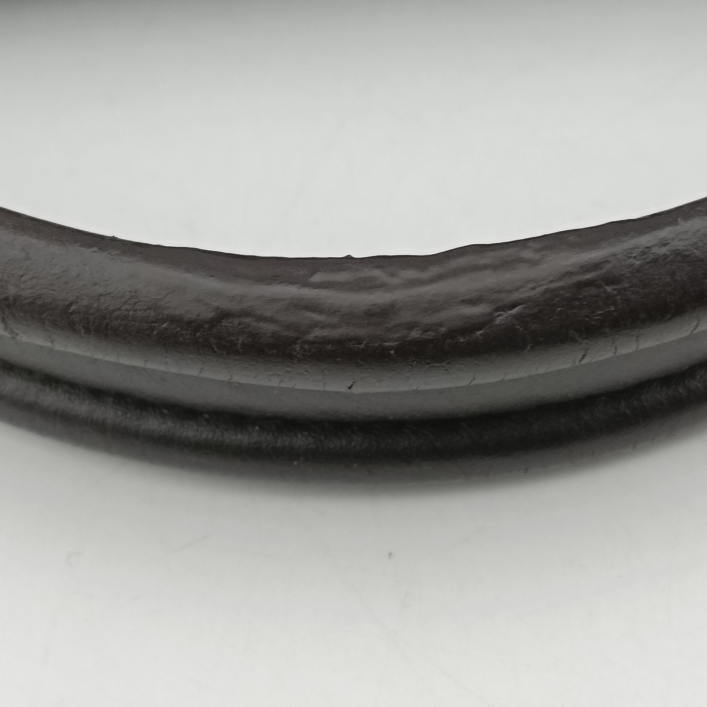 Intrecciato Black lambskin B01350810Lイントレチャート ブラック ラムスキン B01350810L