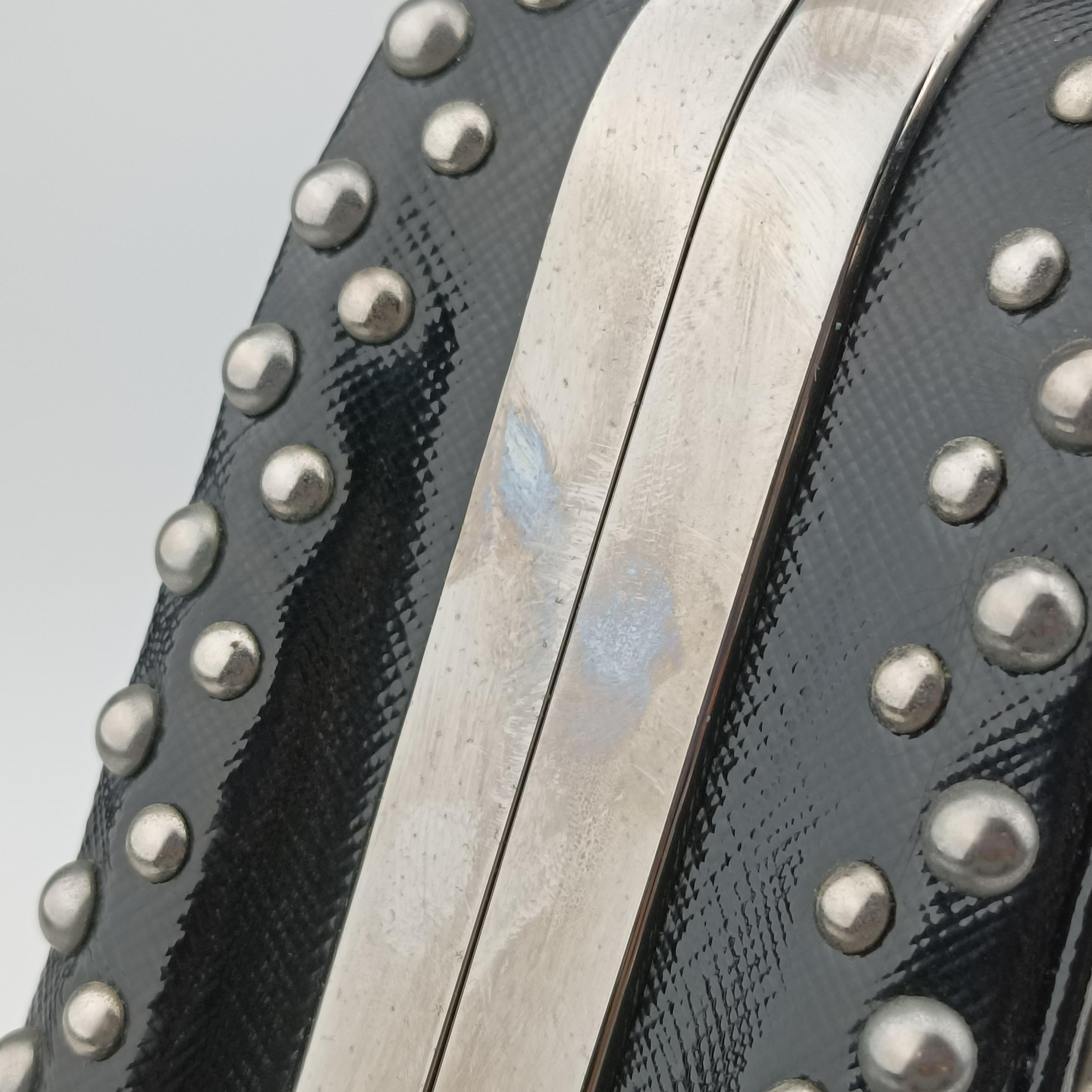 Studs Pyramid Frame Satchel Black Patent 180 8スタッズピラミッドフレームサッチェル ブラック パテント 180 8