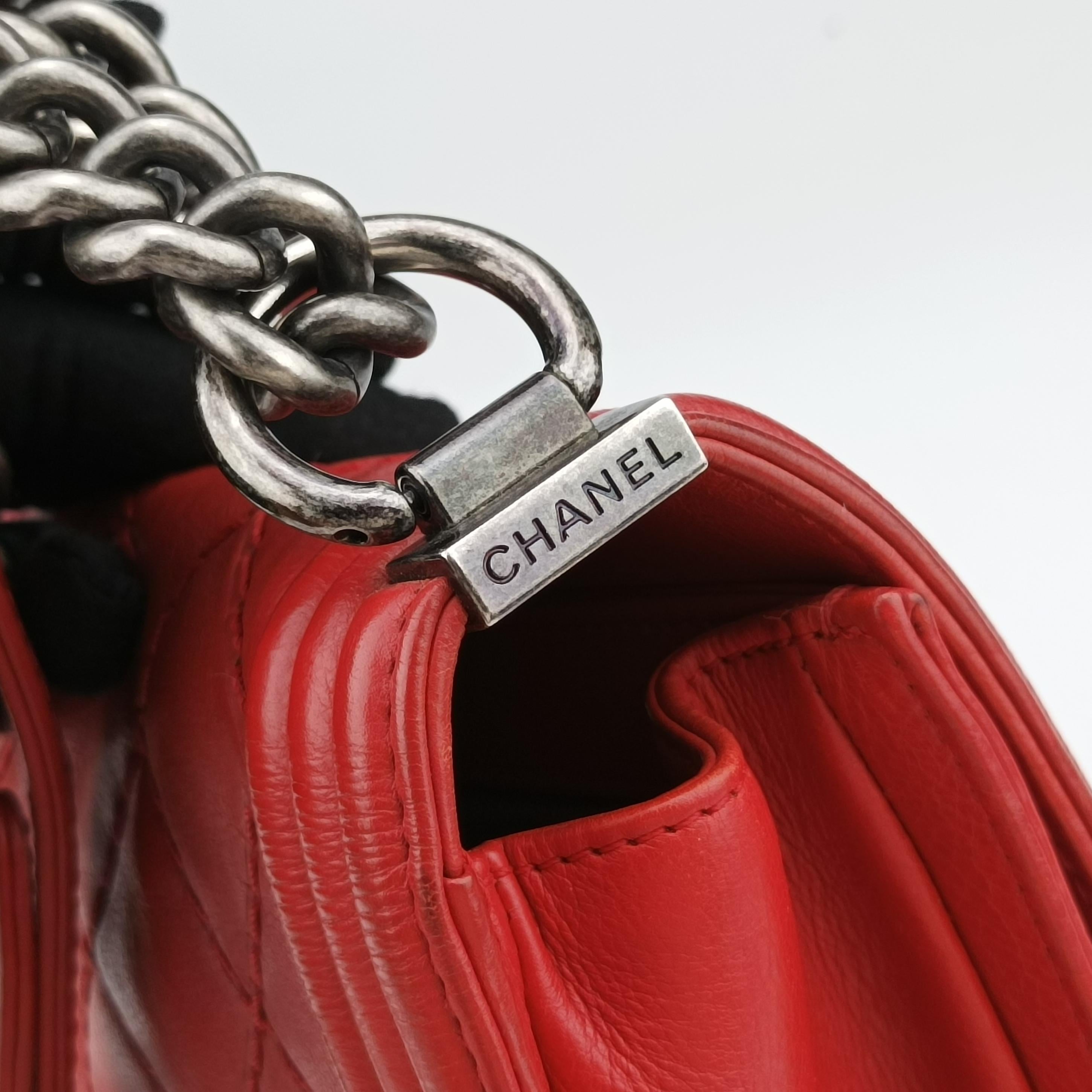 BOY CHANEL Red Leather A92104 18681204ボーイシャネル レッド レザー A92104 18681204