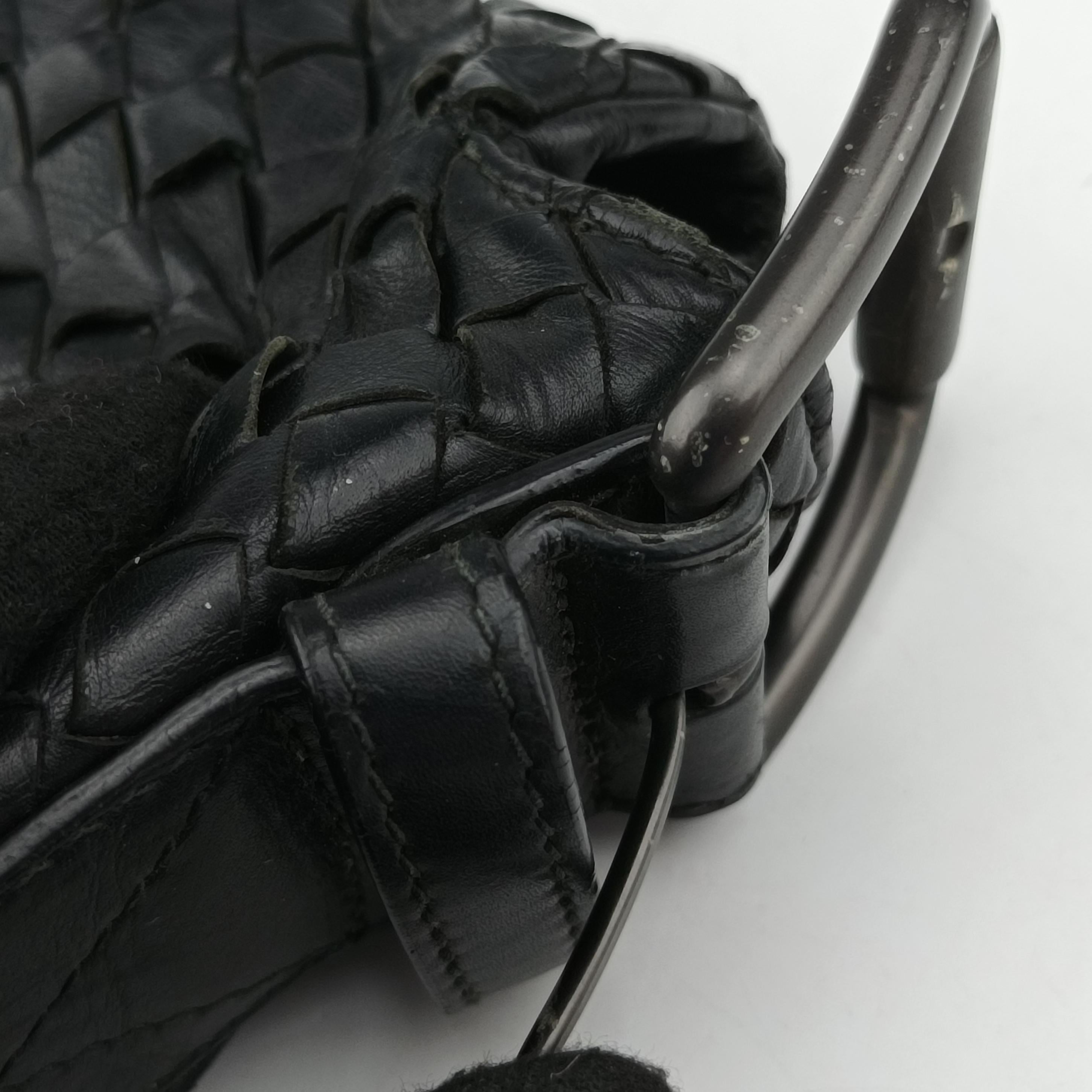 Intrecciato Black lambskin B02437012Eイントレチャート ブラック ラムスキン B02437012E