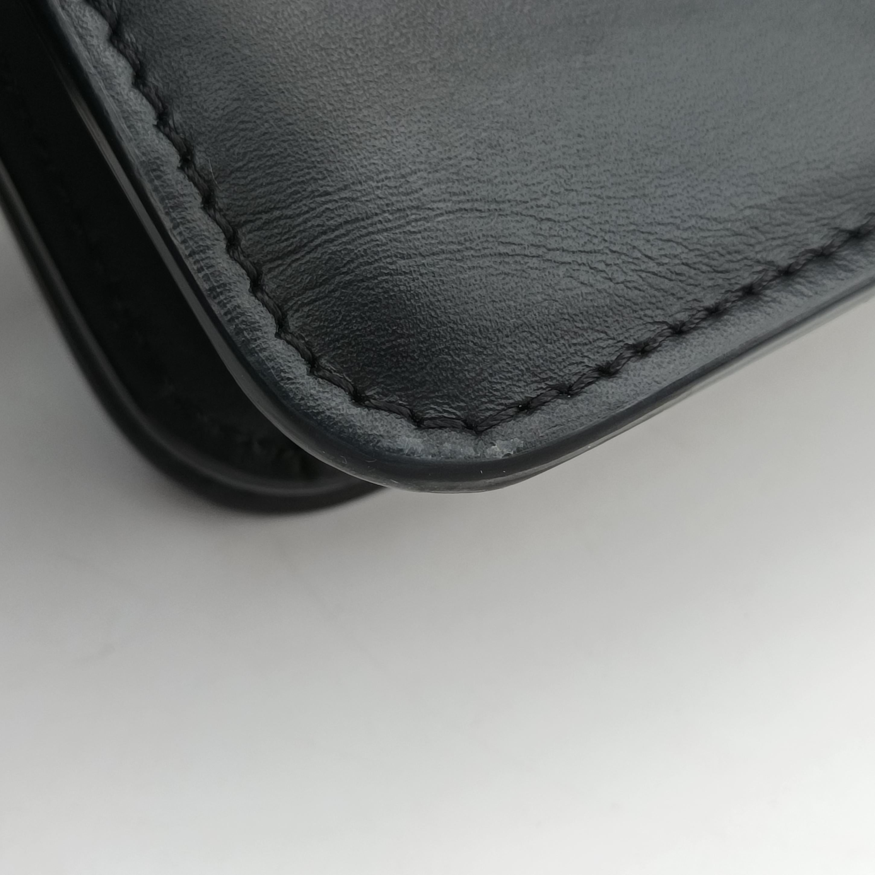 Fab Black Leather 8BT326 8BT326 AA1W 209.0189ファブ ブラック レザー 8BT326 8BT326 AA1W 209.0189