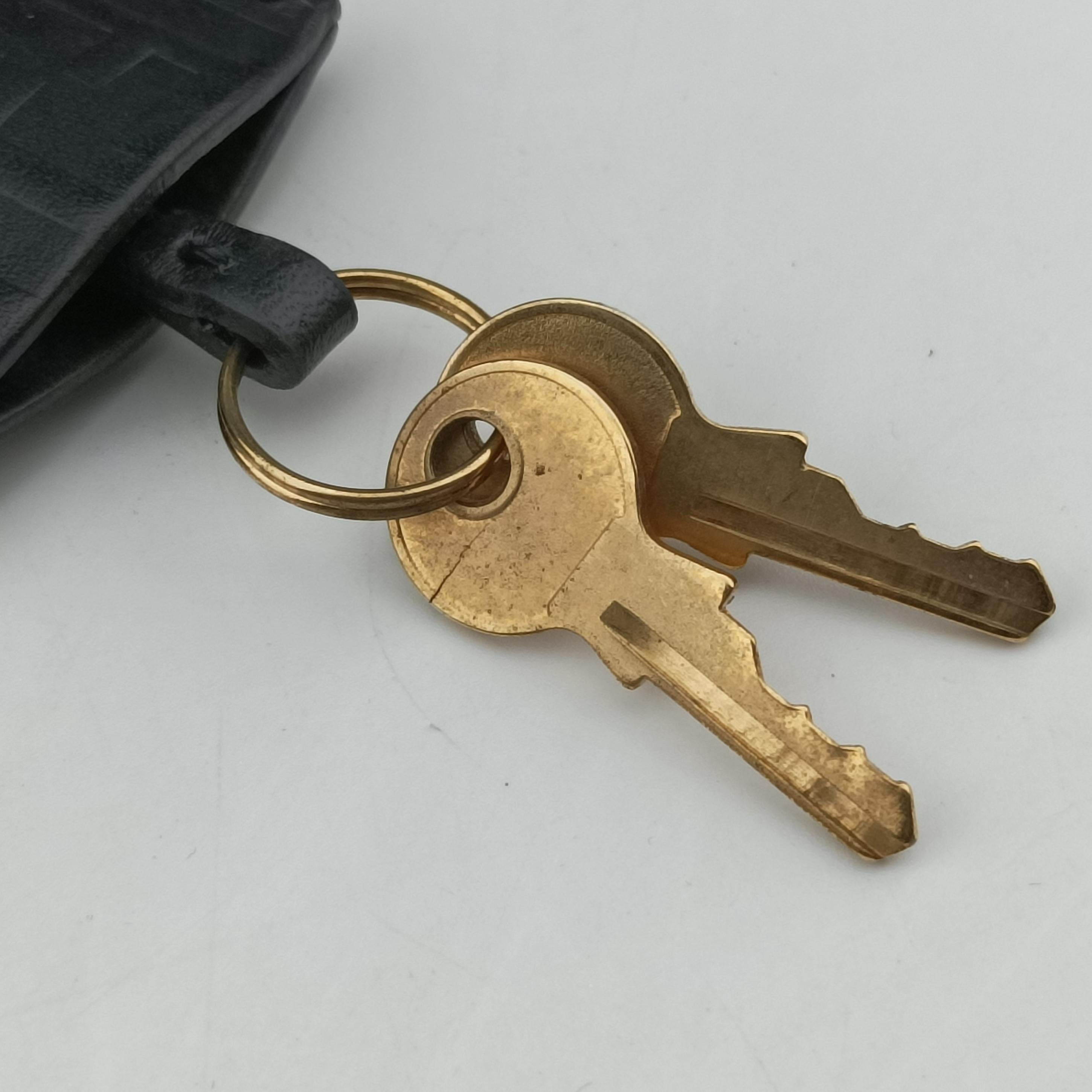 Zucchino Glitter Logo Multicolour PVC coated canvas 8BL068 2305/8BL068/YQ7/088スパンコールイエローグラデーション マルチカラー PVCコーティングキャンバス 8BL068 2305/8BL068/YQ7/088