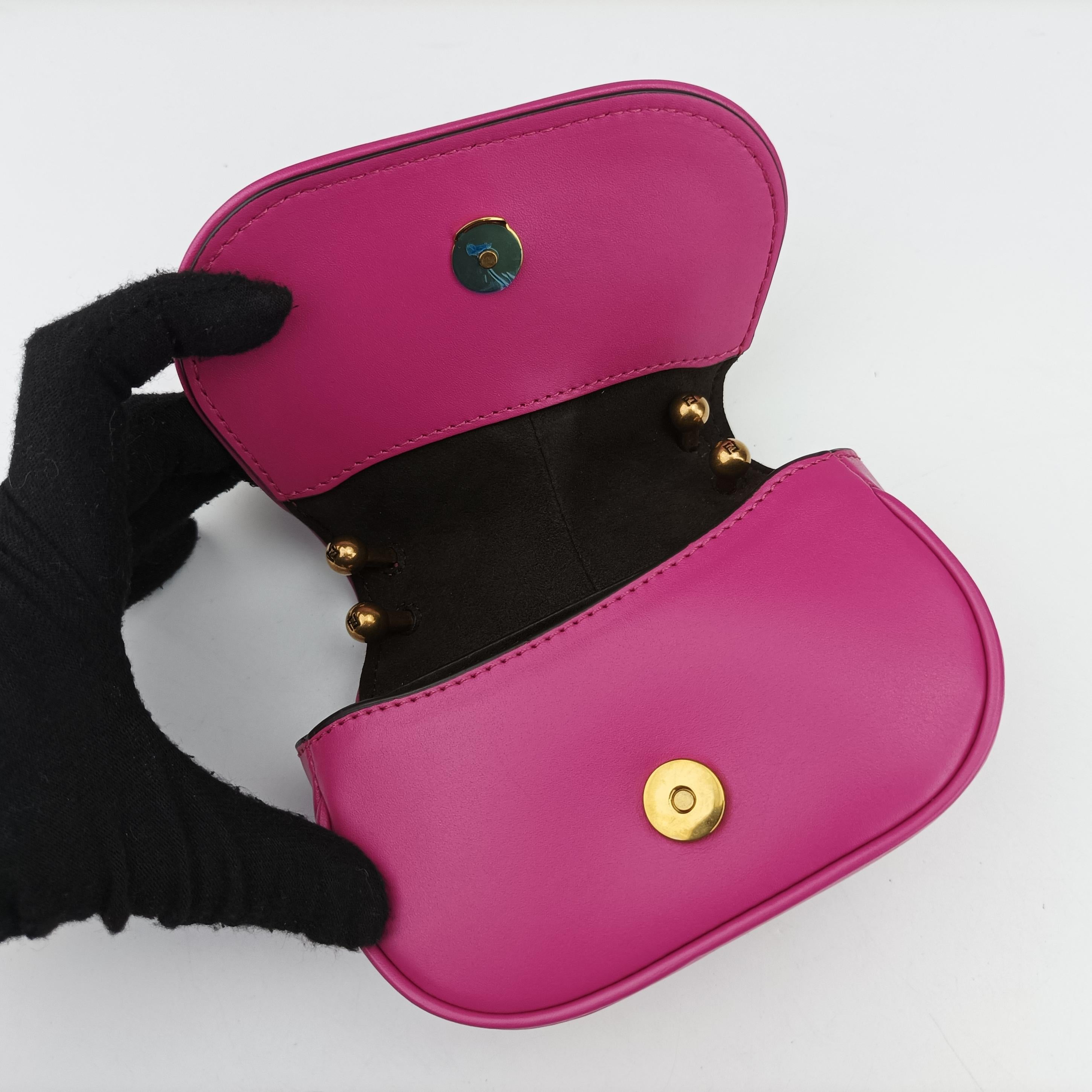 C'mon Small Rose Leather 7AS219 7AS219 AQ0L 249.0189カモン スモール ローズ レッド レザー 7AS219 7AS219 AQ0L 249.0189